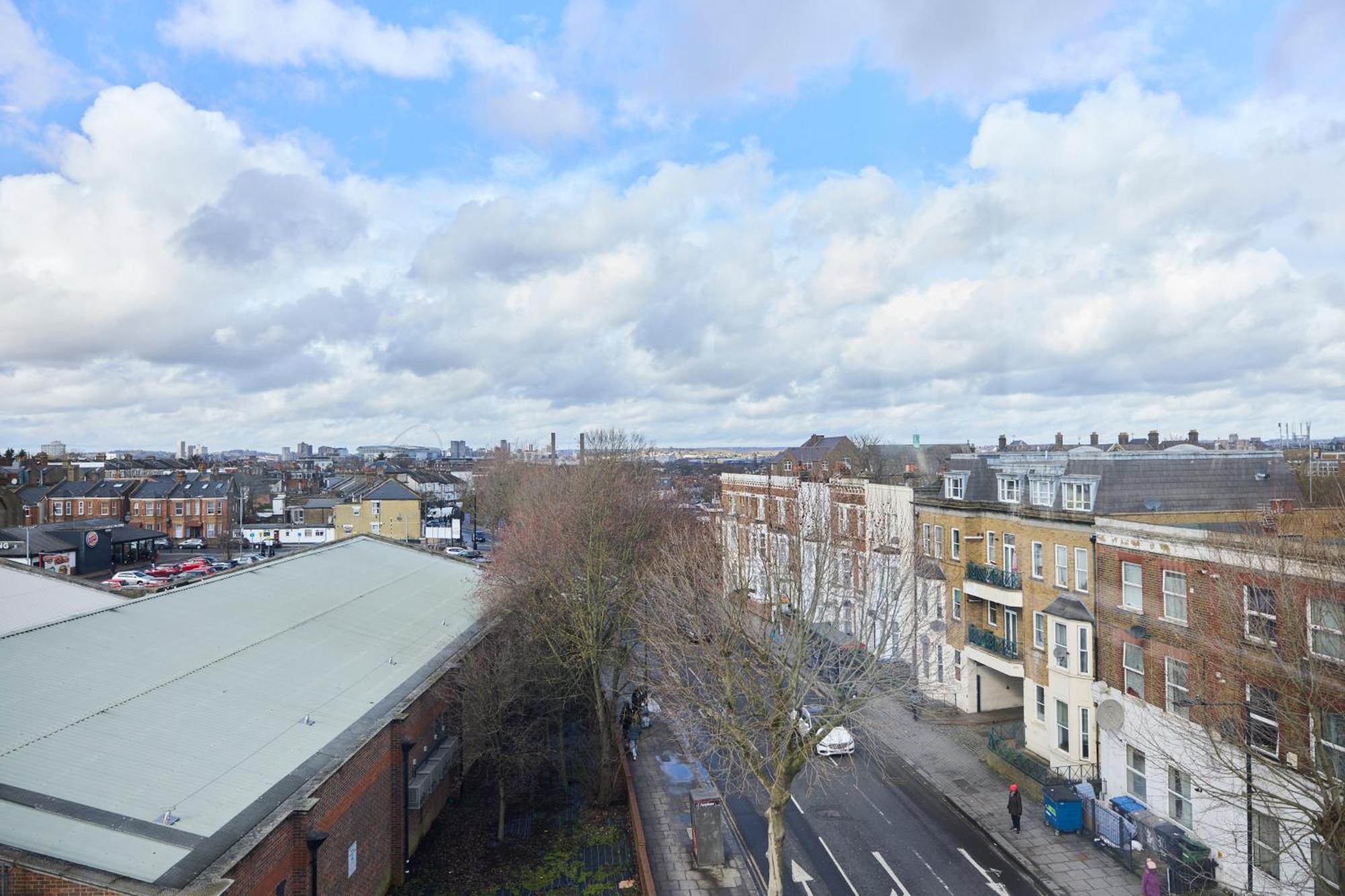 Apartment The Harlesden Classic - Lovely 2bdr Flat With Balcony *