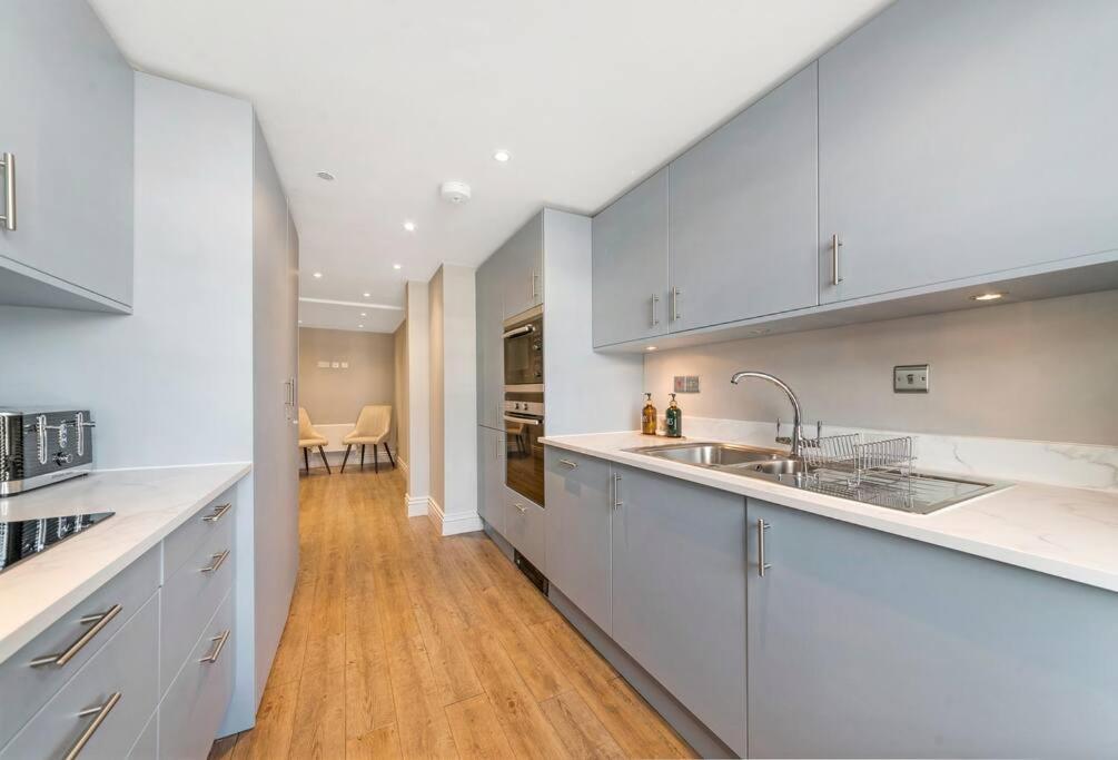 Apartment 3bdbond Strmayfair - Sleeps 7