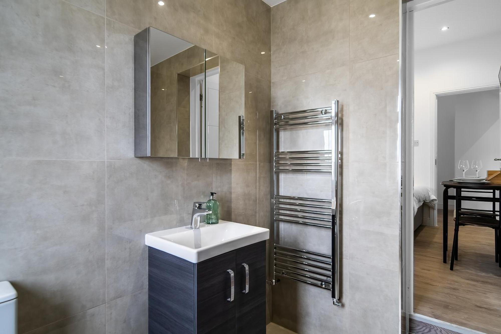 Modern Studio In Wembley * Londres