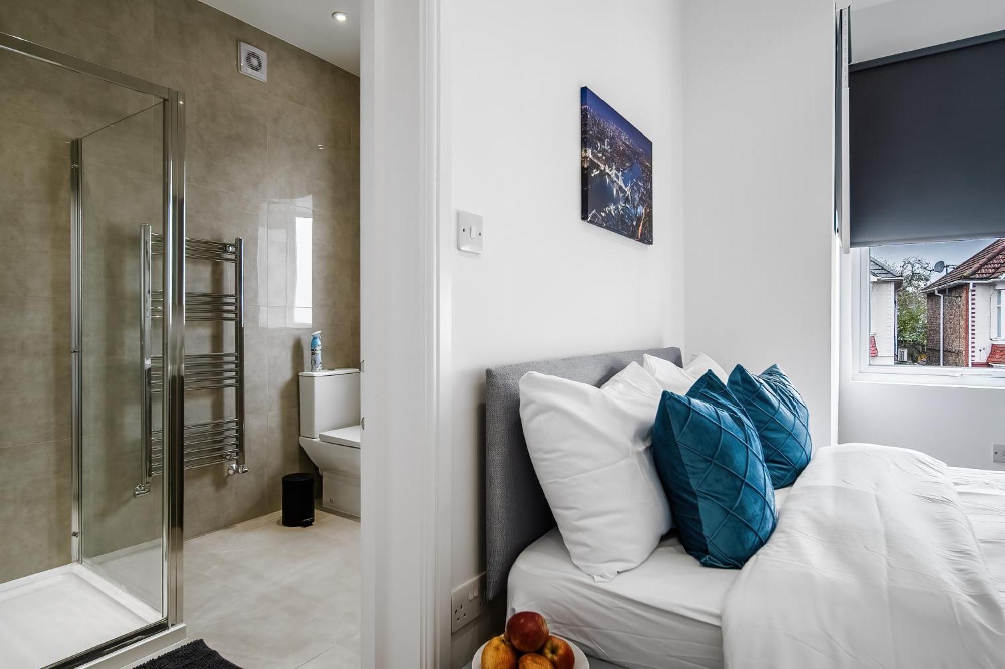 Pensión Modern Studio In Wembley