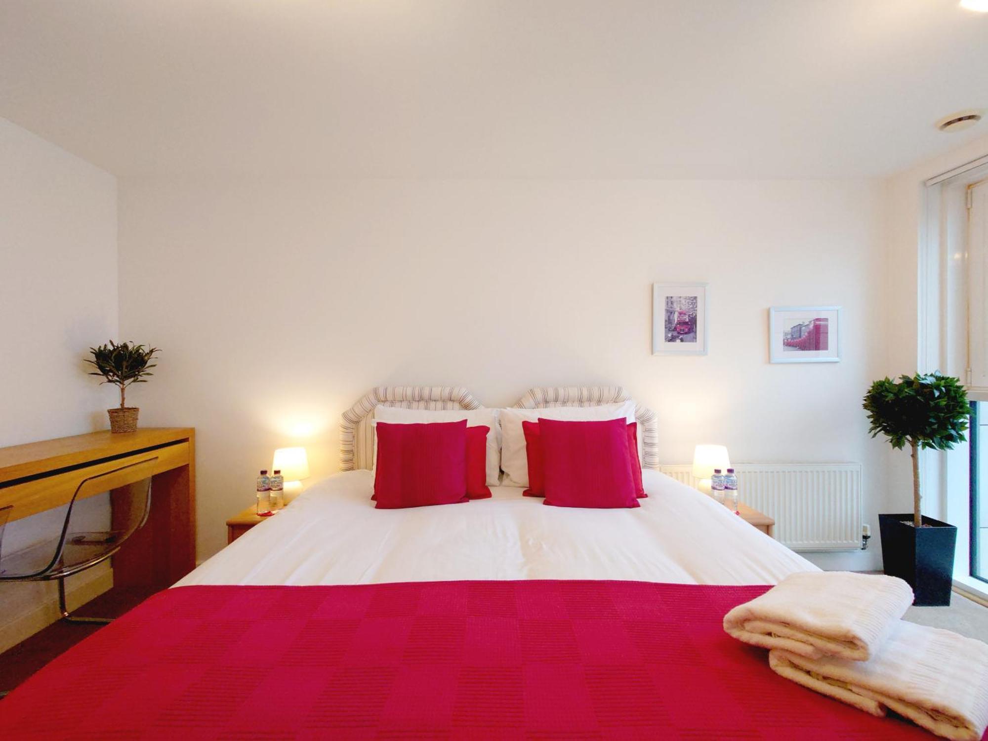 Appartement Excel - Three Bed Serviced *