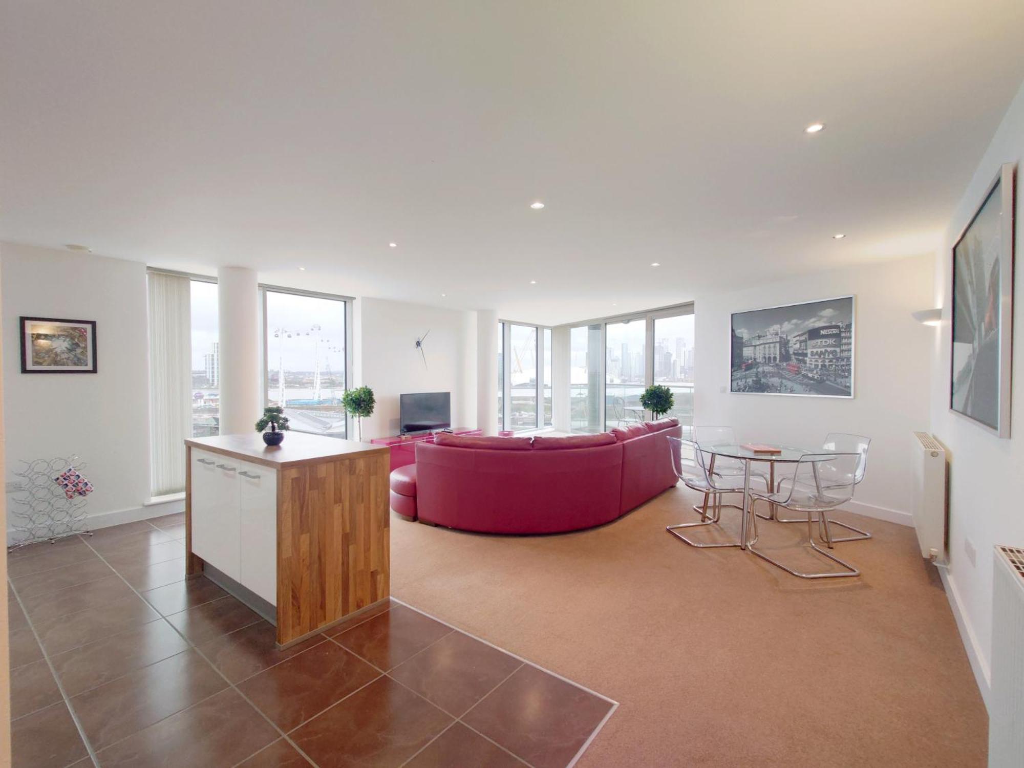 Excel - Three Bed Serviced Appartement Londen