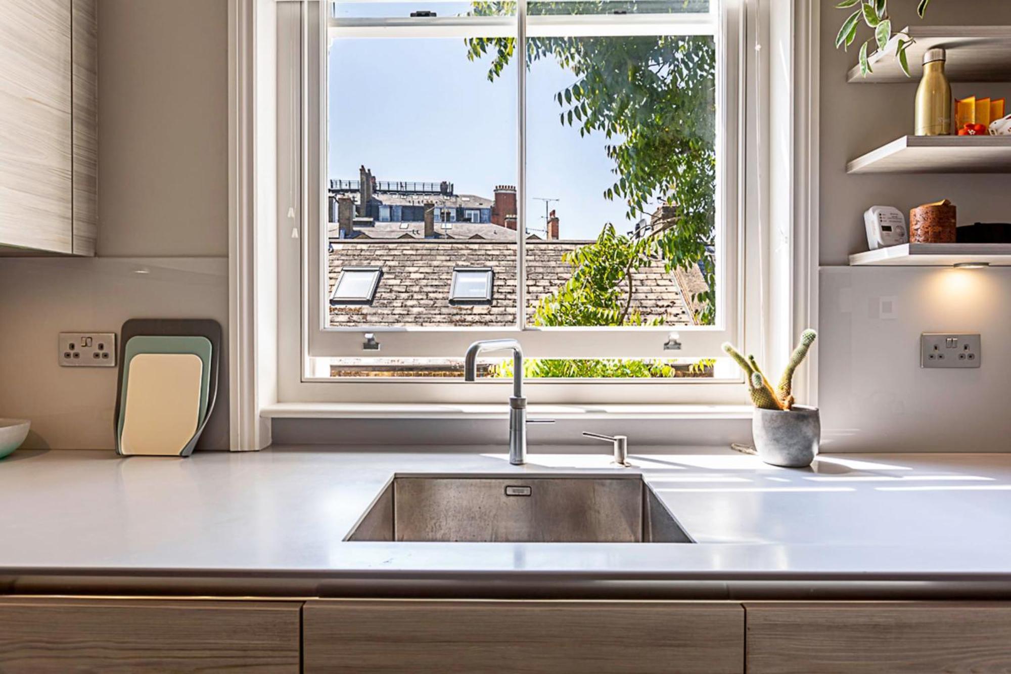 Well-designed Chelsea Flat Apartment