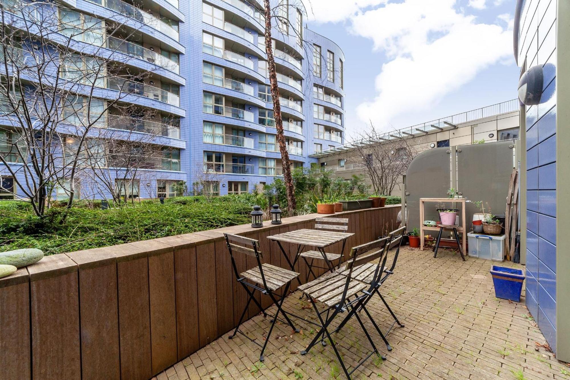 Cosy Urban Retreat In Highbury & Islington Apartment London