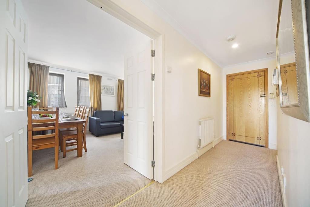 Stunning 4-bed * Londres