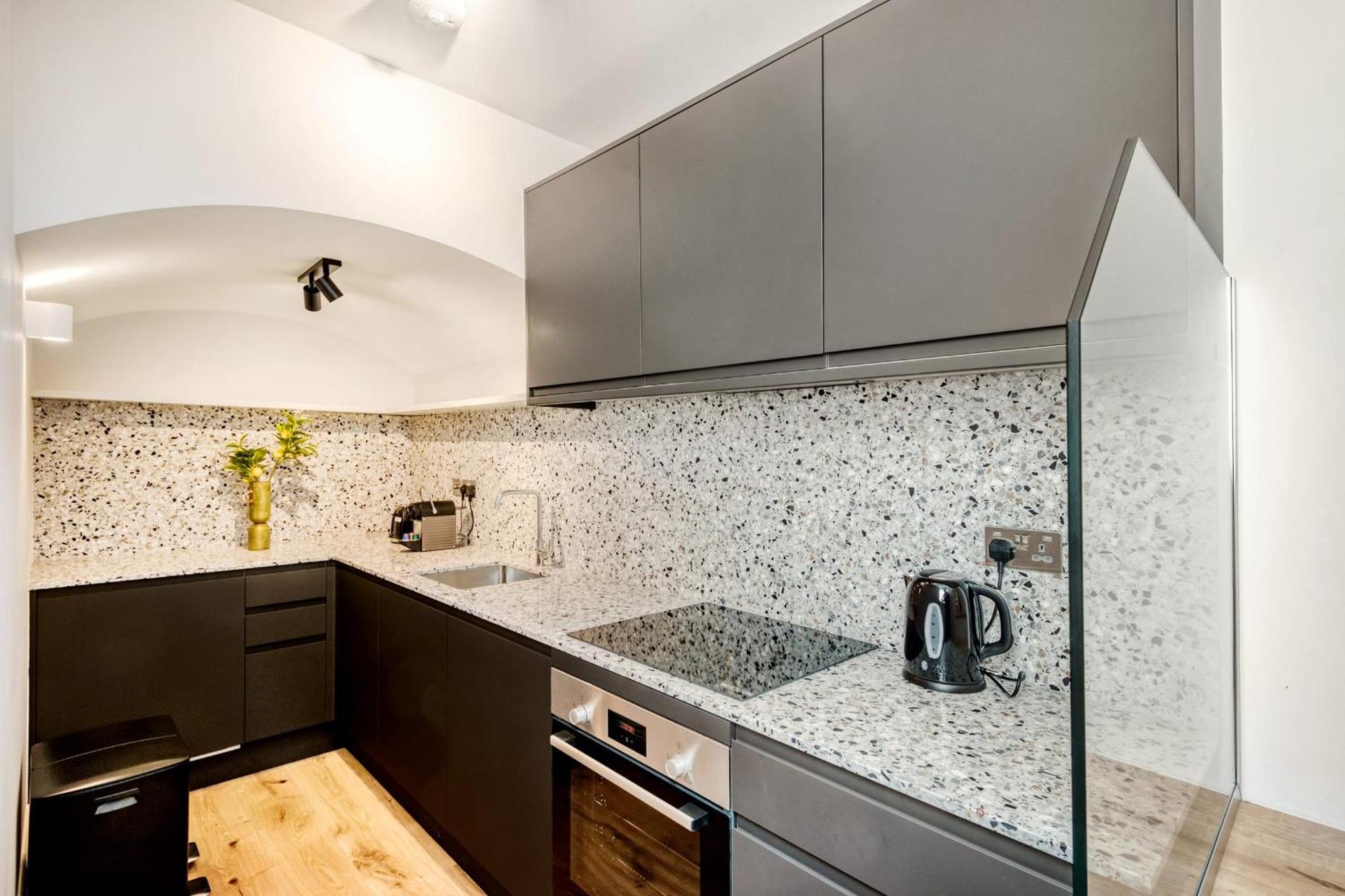 Coleherne Road I Apartment