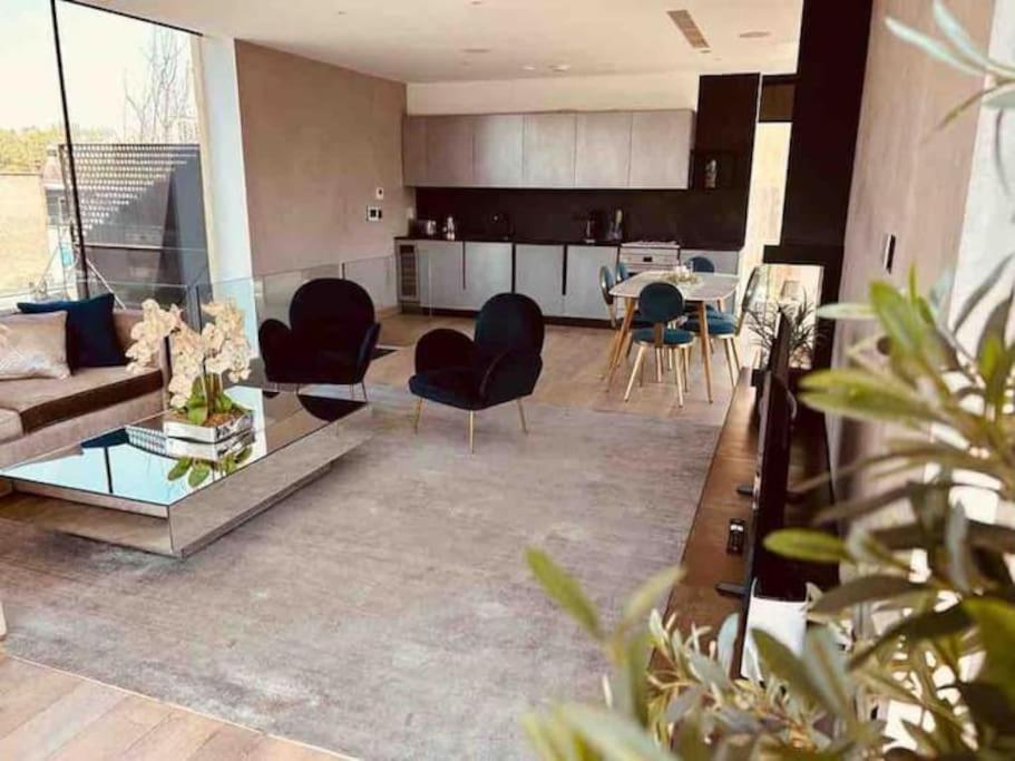 3 Bed 2 Bath Penthouse Hoxton Square With Terrace Apartment *