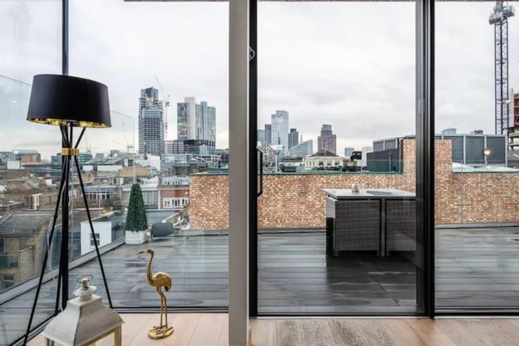 3 Bed 2 Bath Penthouse Hoxton Square With Terrace Apartment London