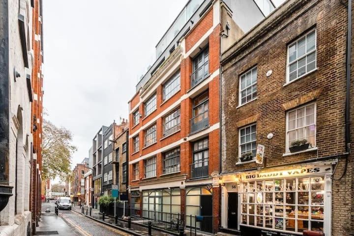3 Bed 2 Bath Penthouse Hoxton Square With Terrace Apartment