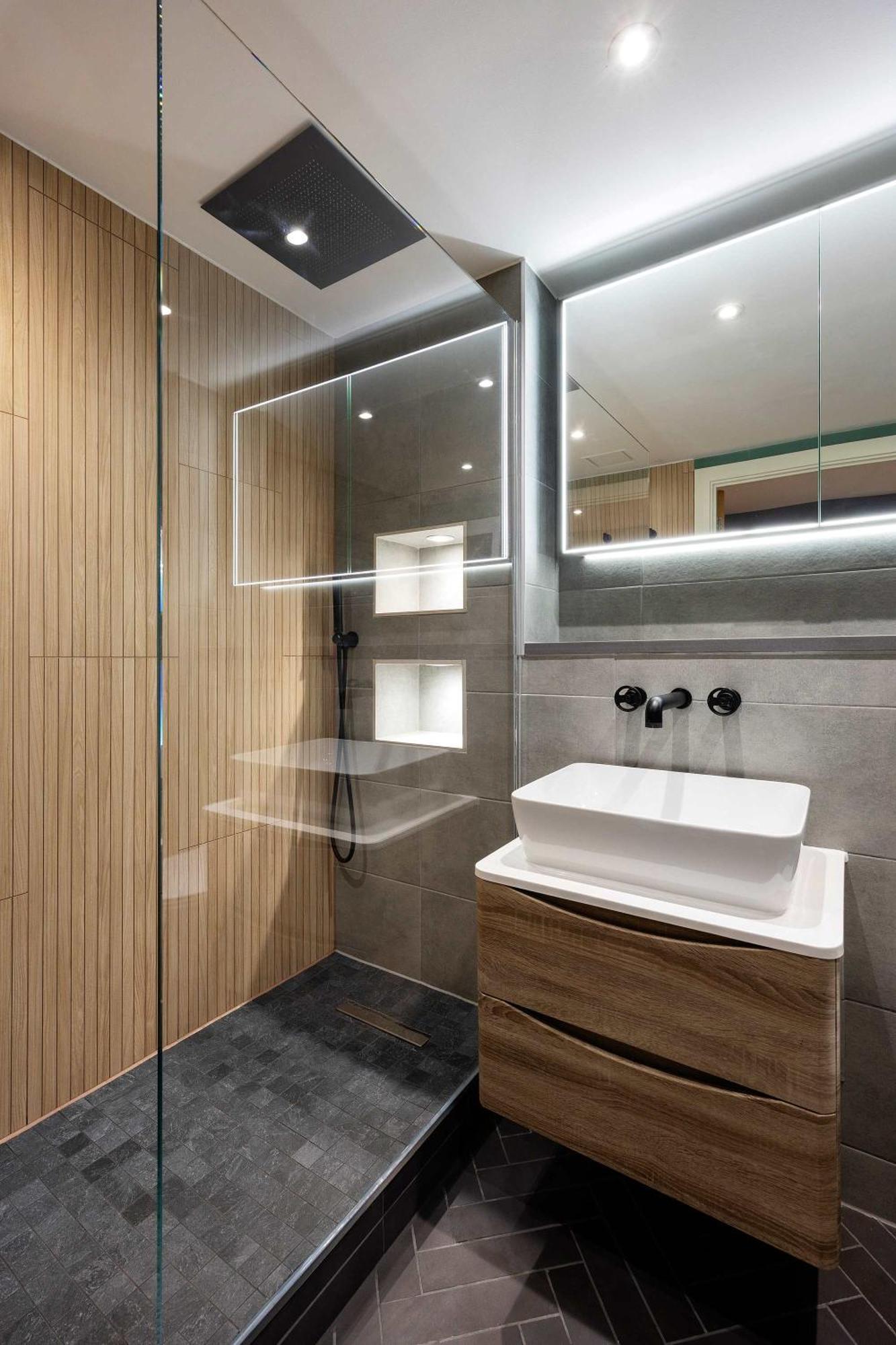 Veeve - Old Town Chic Apartment