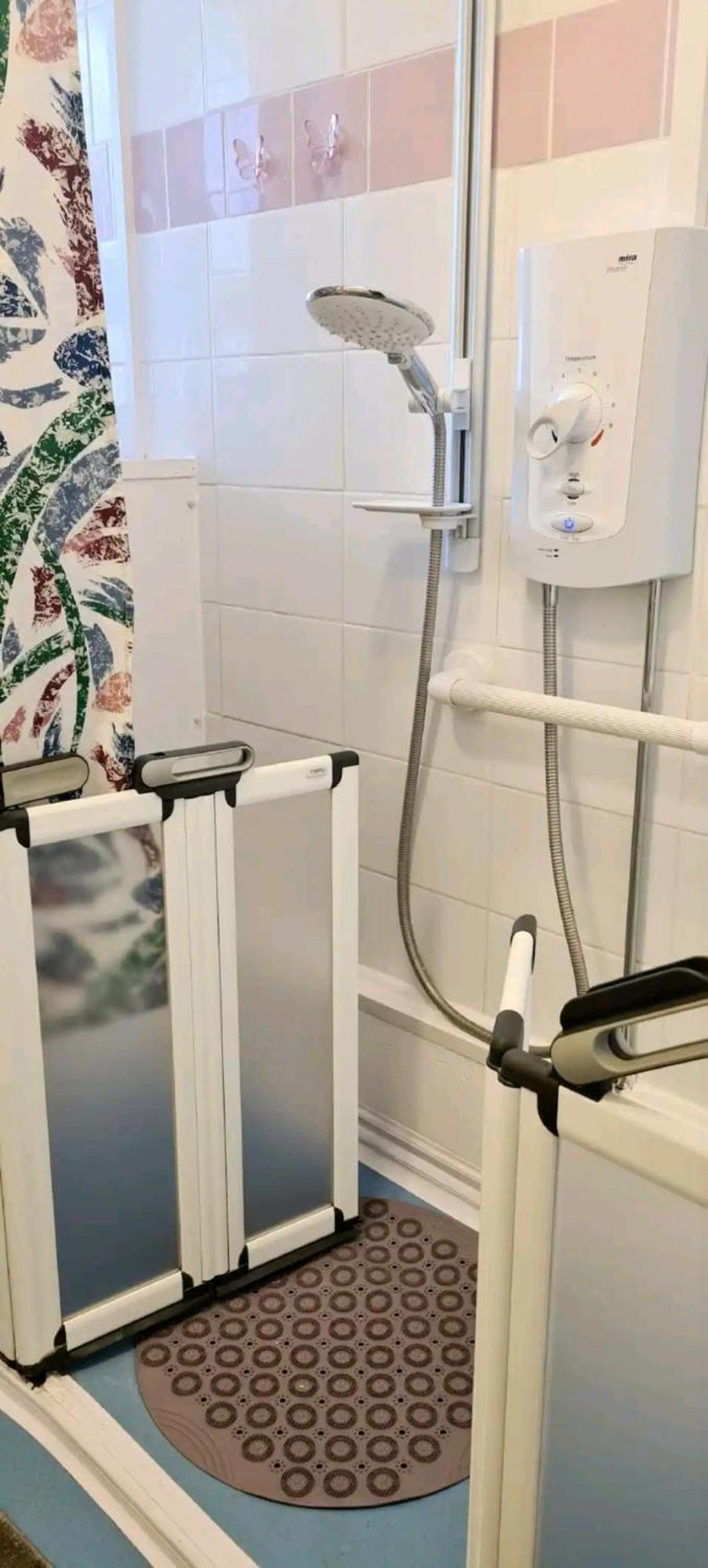 Serene Double Homestay London