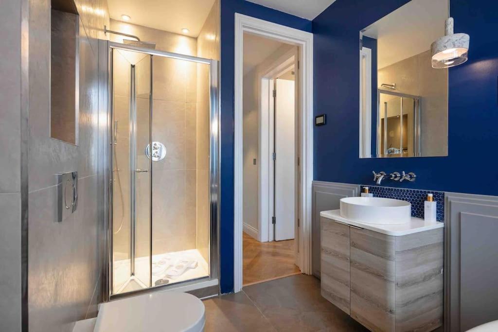 Baker St / Marylebone / Sherlock Holmes 3bed2bath Apartment