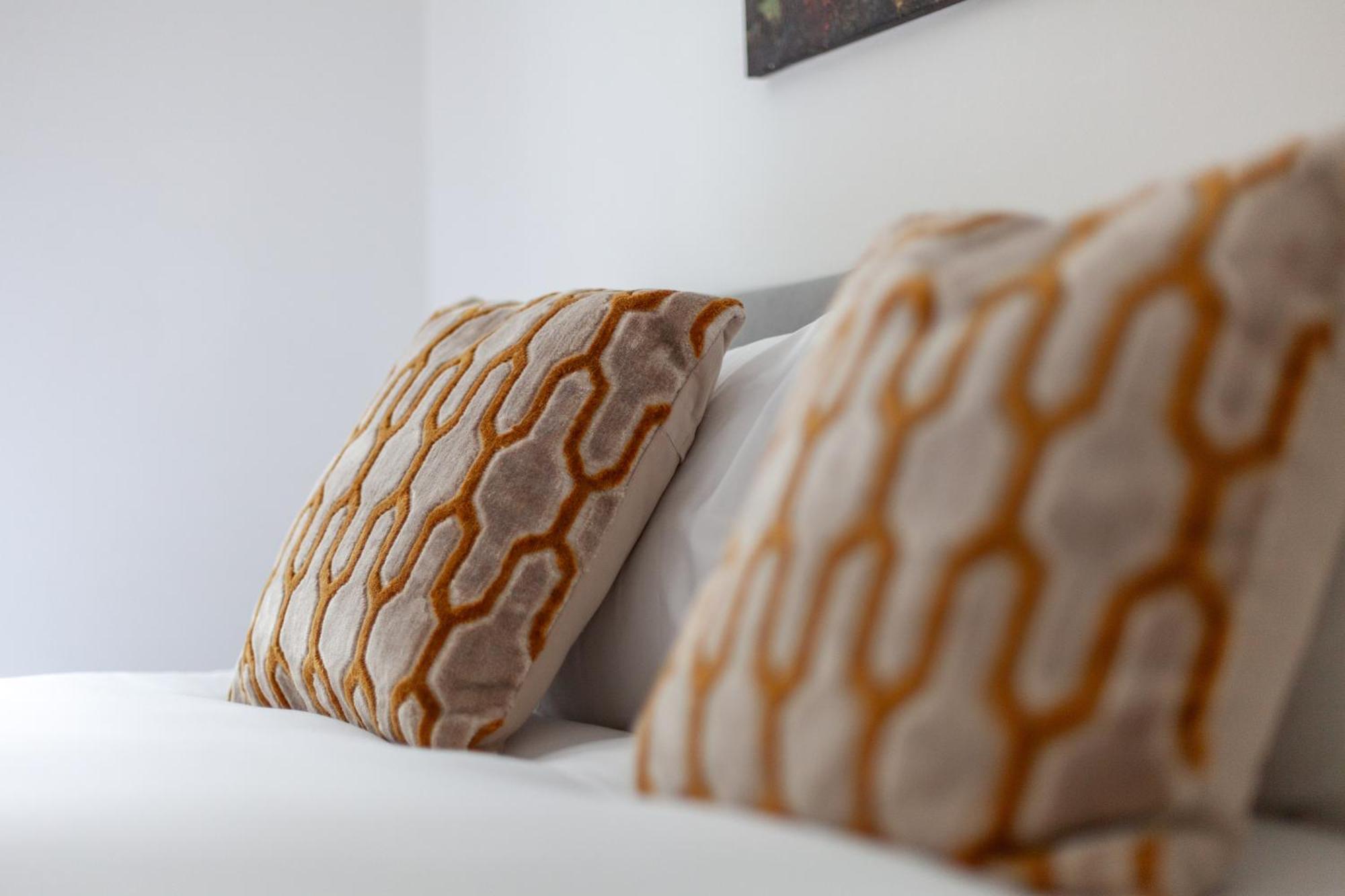 Elegance & Chic Design - 2-bedroom Haven Appartement *