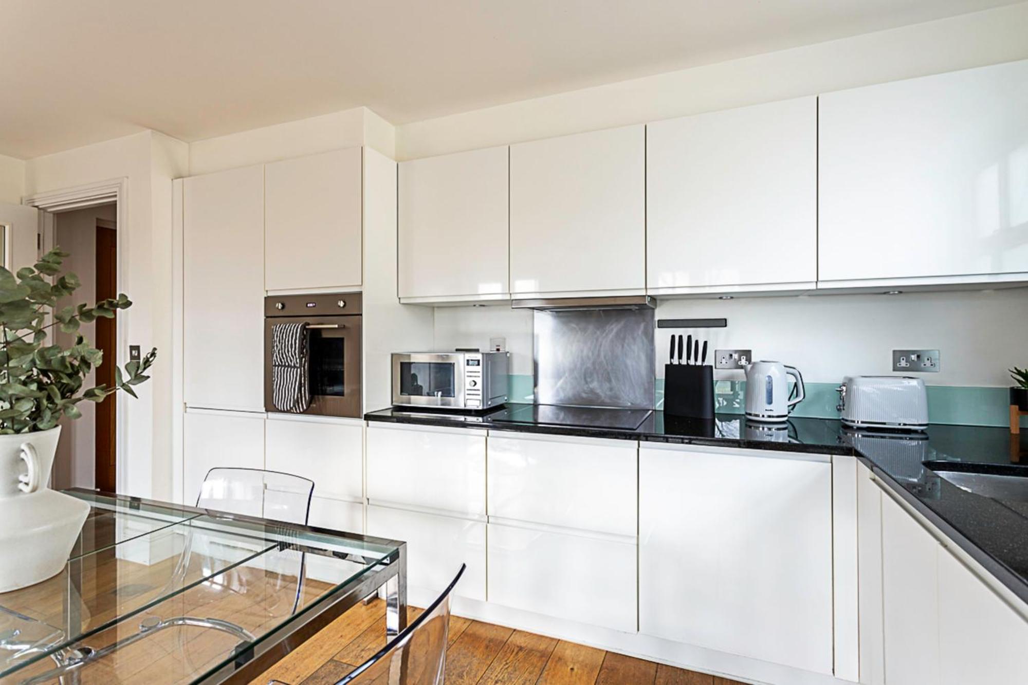 Apartment Tranquil Belsize Park Haven With Stunning Views London