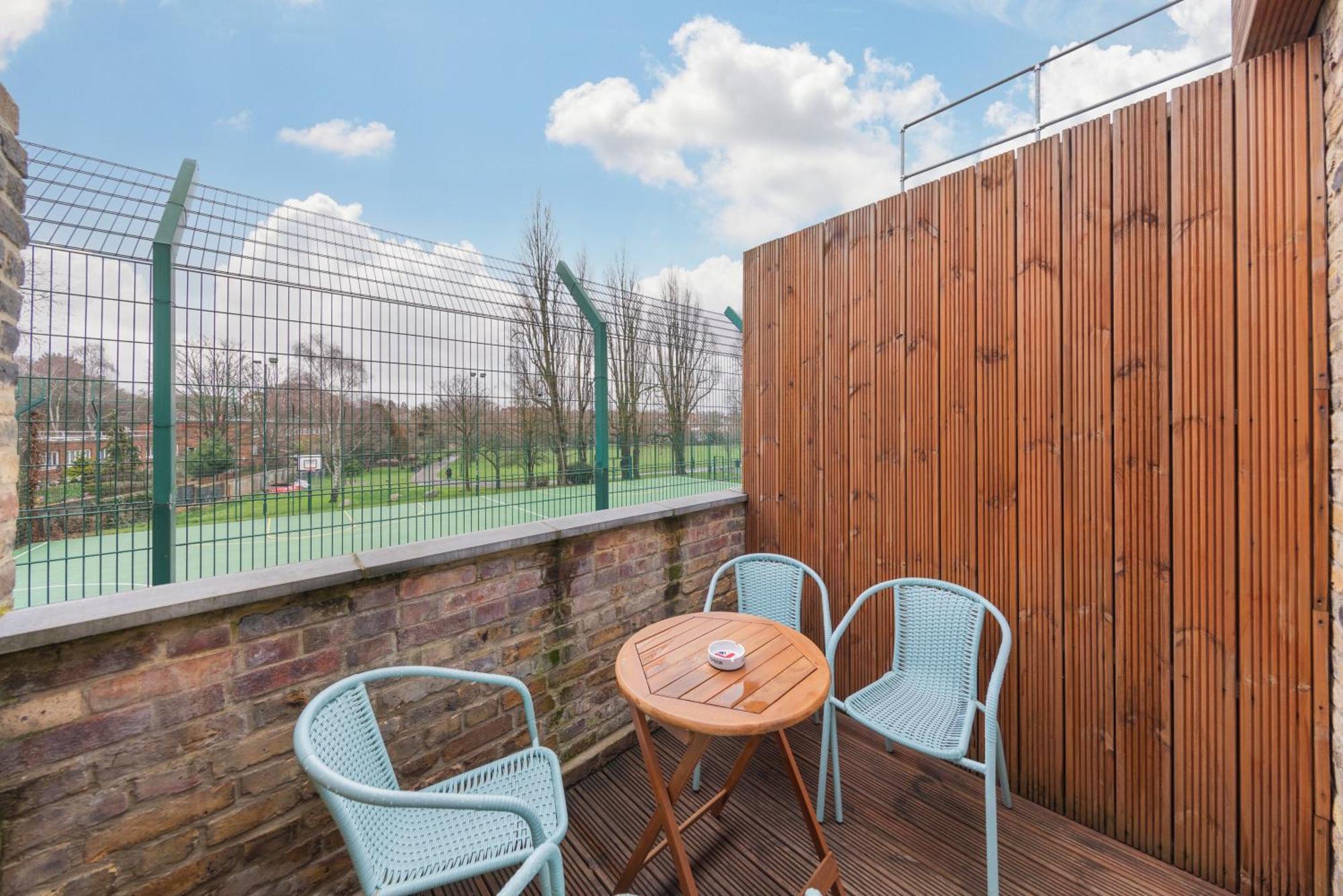 The Pearl - Luxury 5* With Park View London