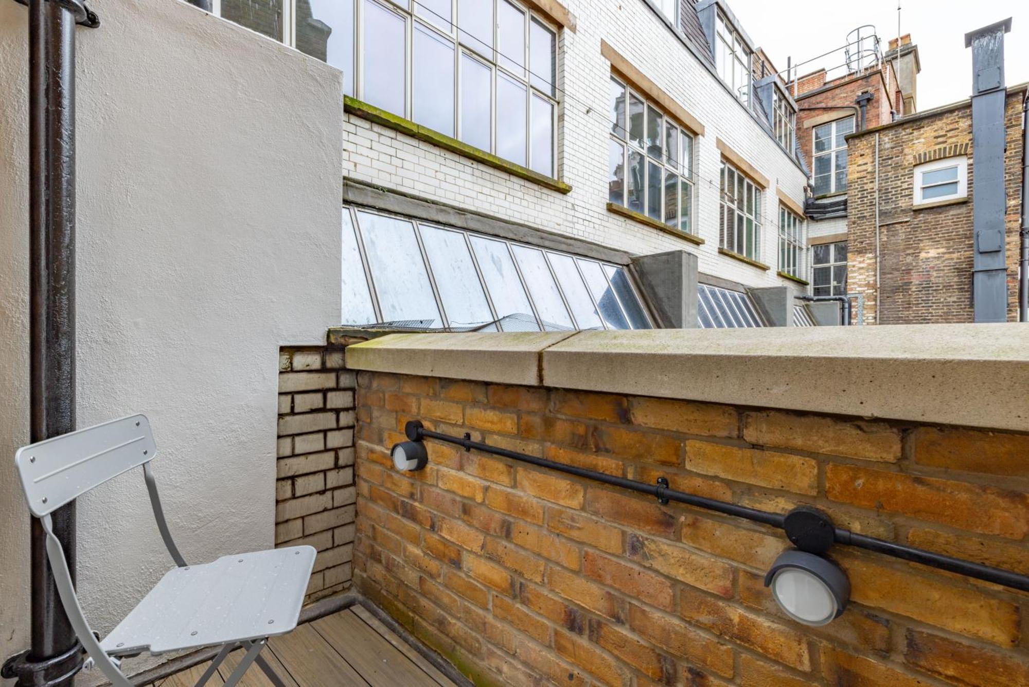 Covent Garden Apartment