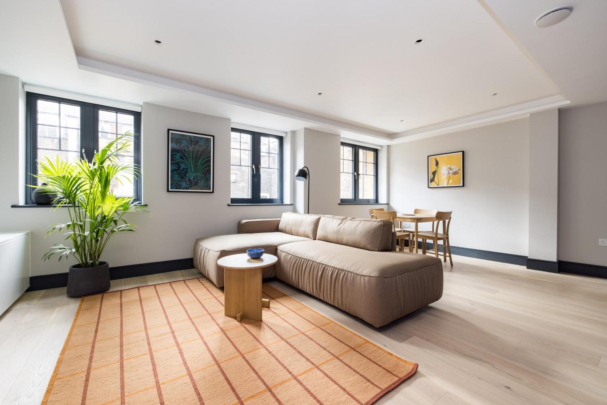Covent Garden Apartment