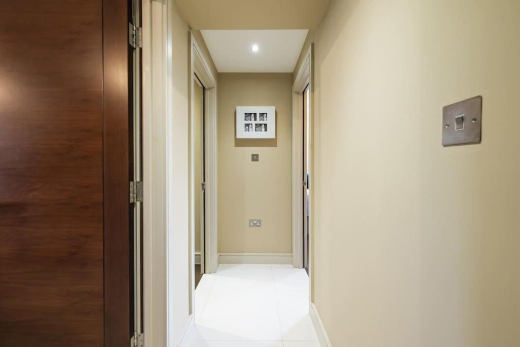Apartment 2-hosted By Sweetstay London