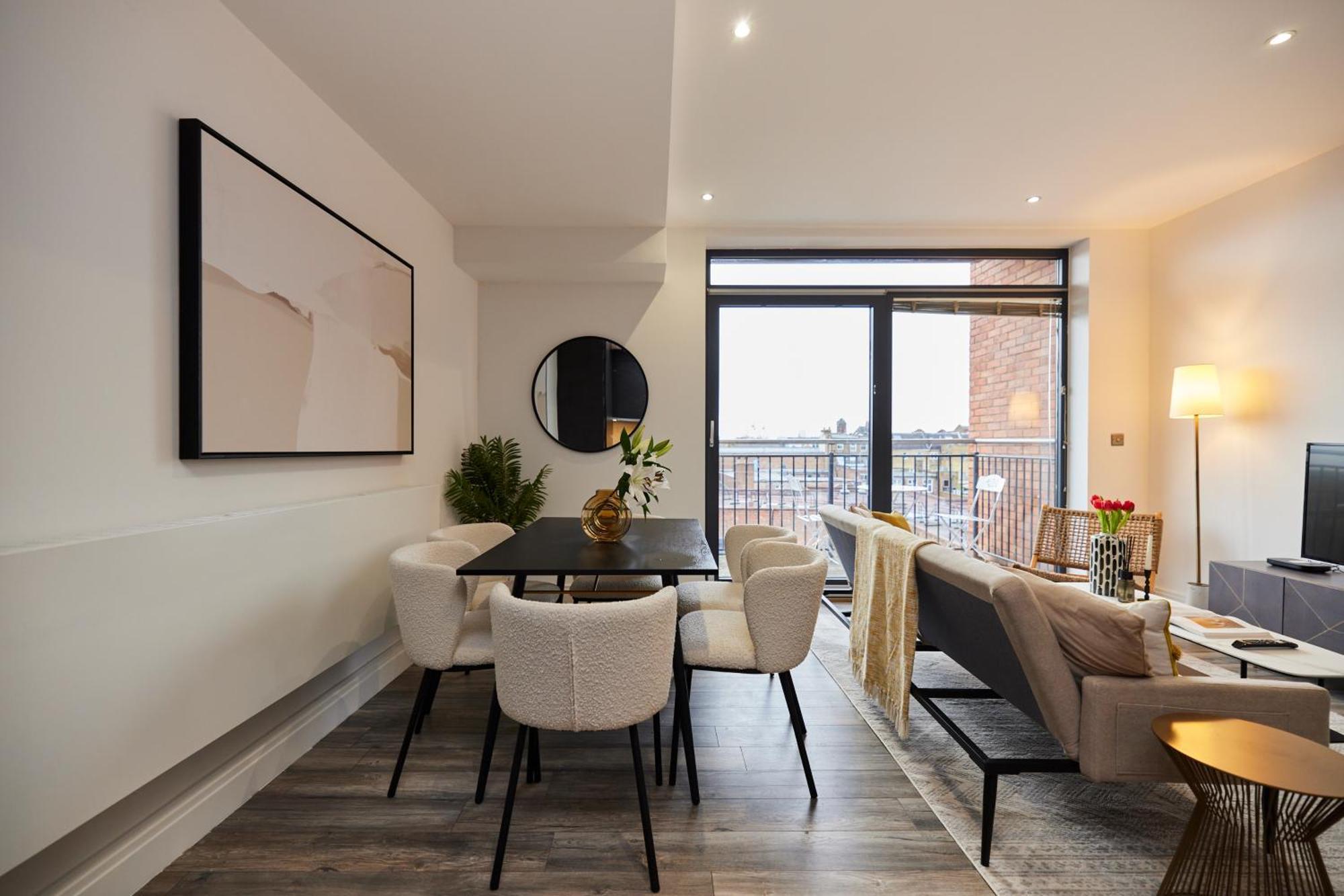 Apartment The Harlesden Escape - Spacious 3bdr Flat With Balcony *