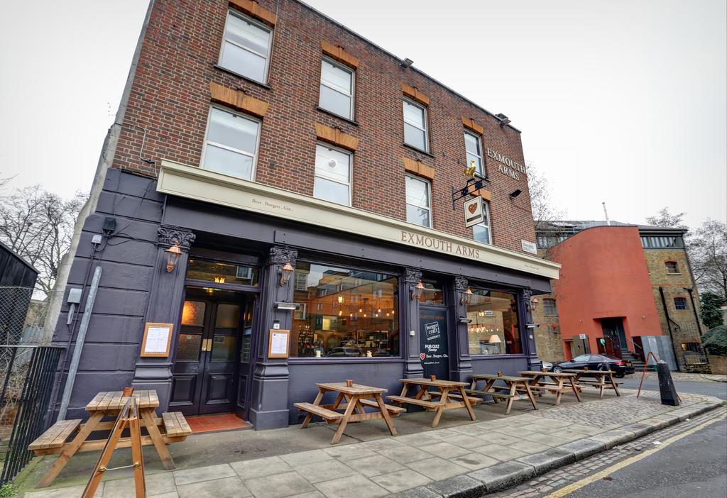 Publove @ The Exmouth Arms, Euston * Londen