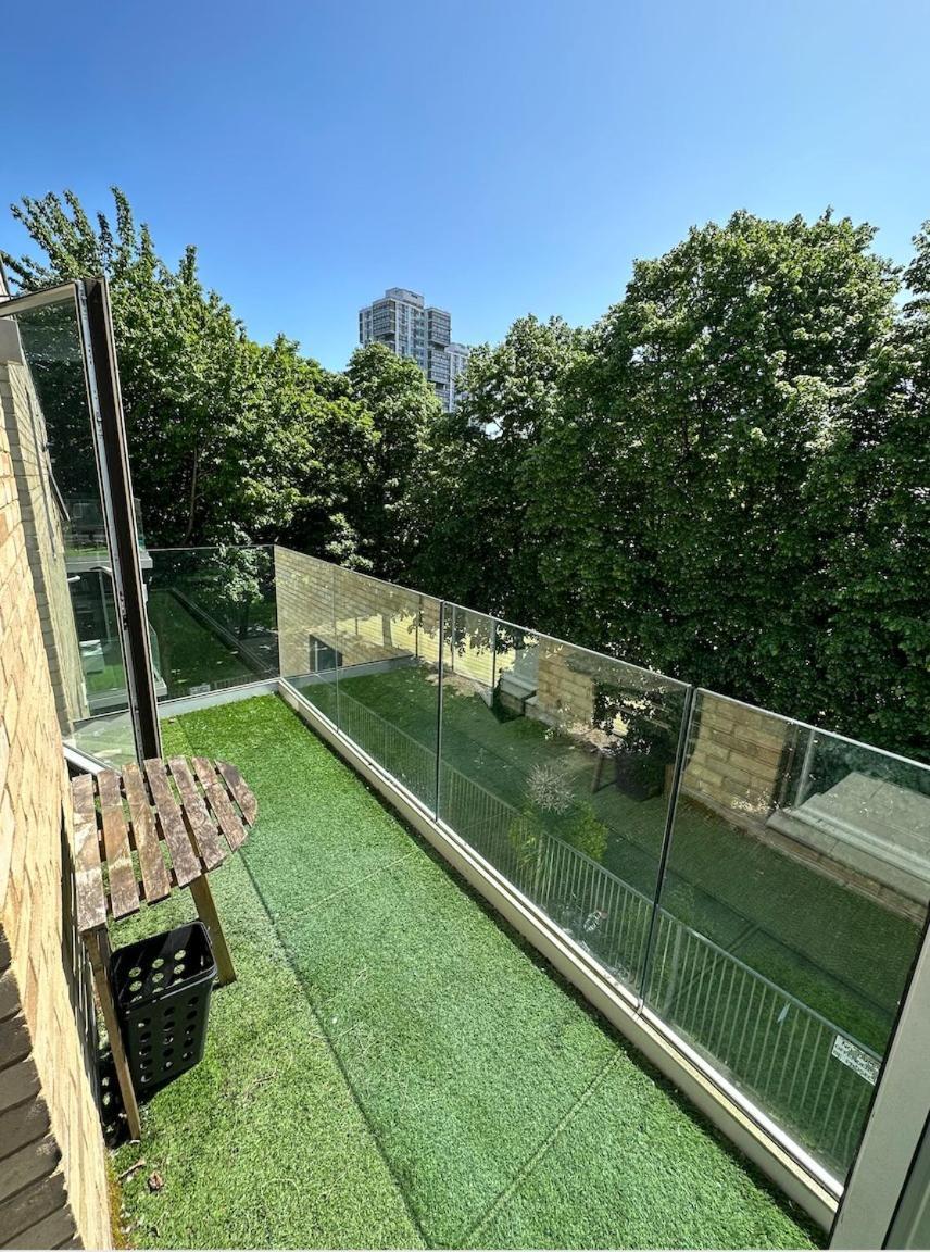 Appartement Two Bed In Battersea 2 Londen