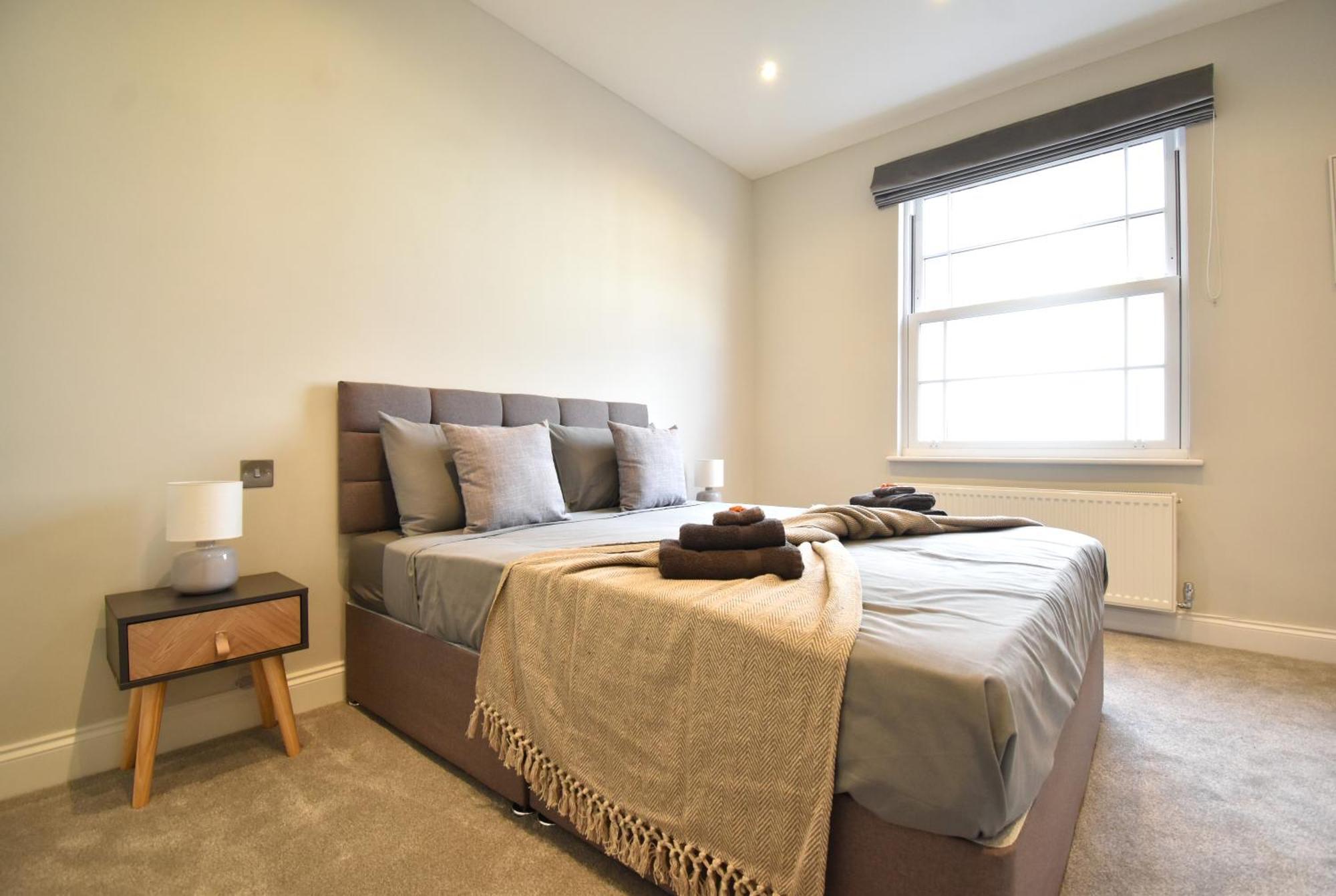 Stunning 2 Bed Apartamento Londres