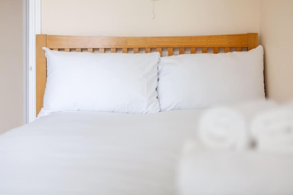 Spacious & 3-bed Flat By Popular Waterloo! Appartement Londen