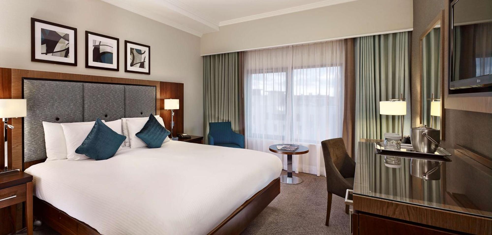 Doubletree By Hilton Victoria 4* London
