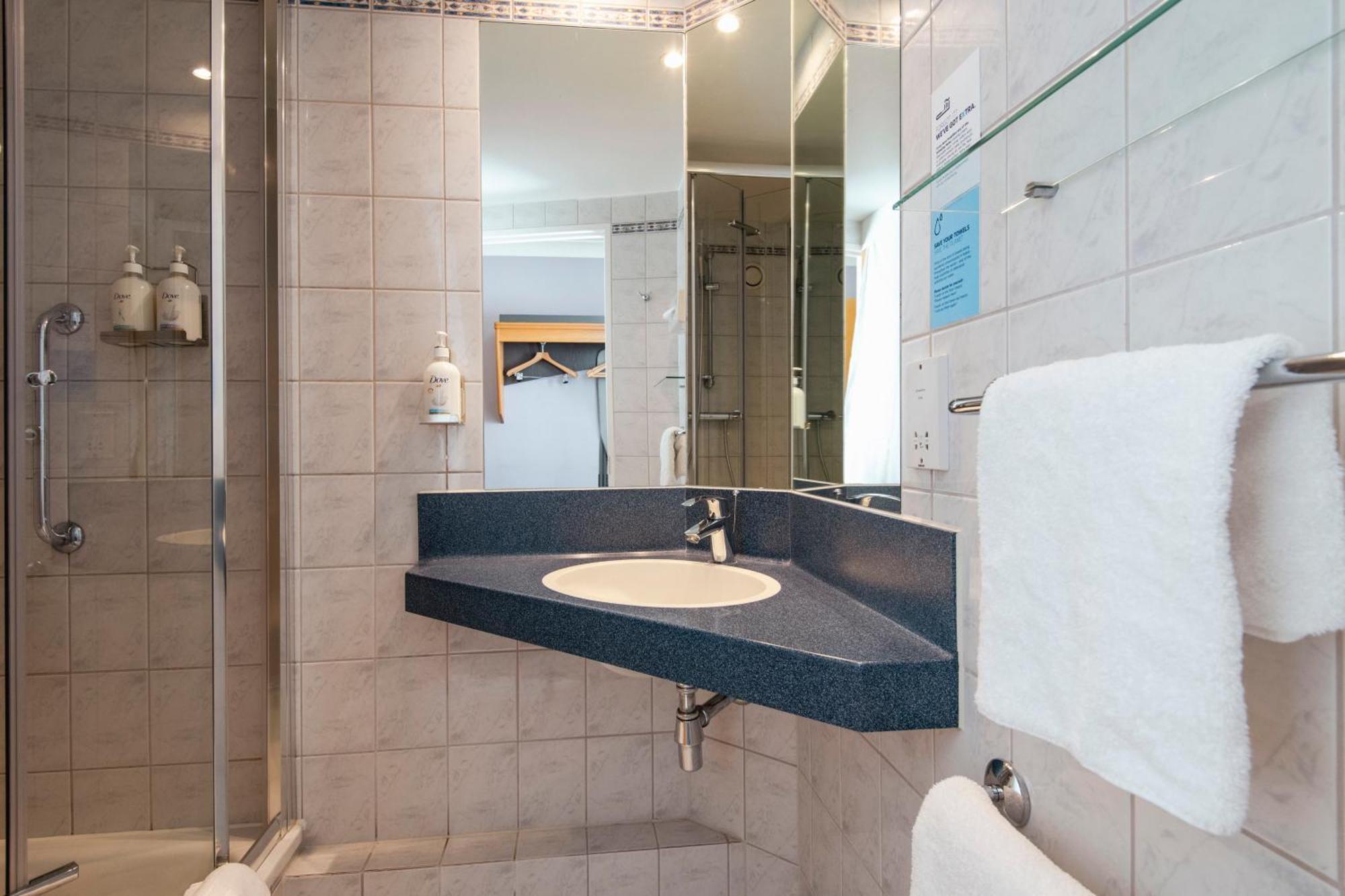 Hotel Express - Wandsworth By Ihg 3*