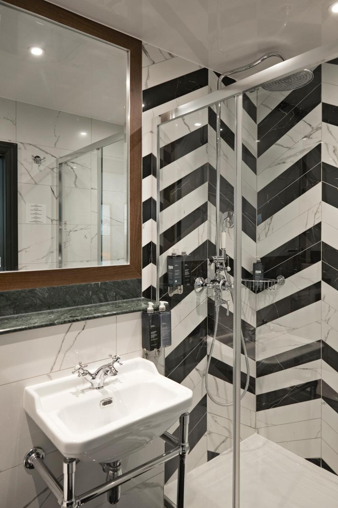 The Portico 4* Londen
