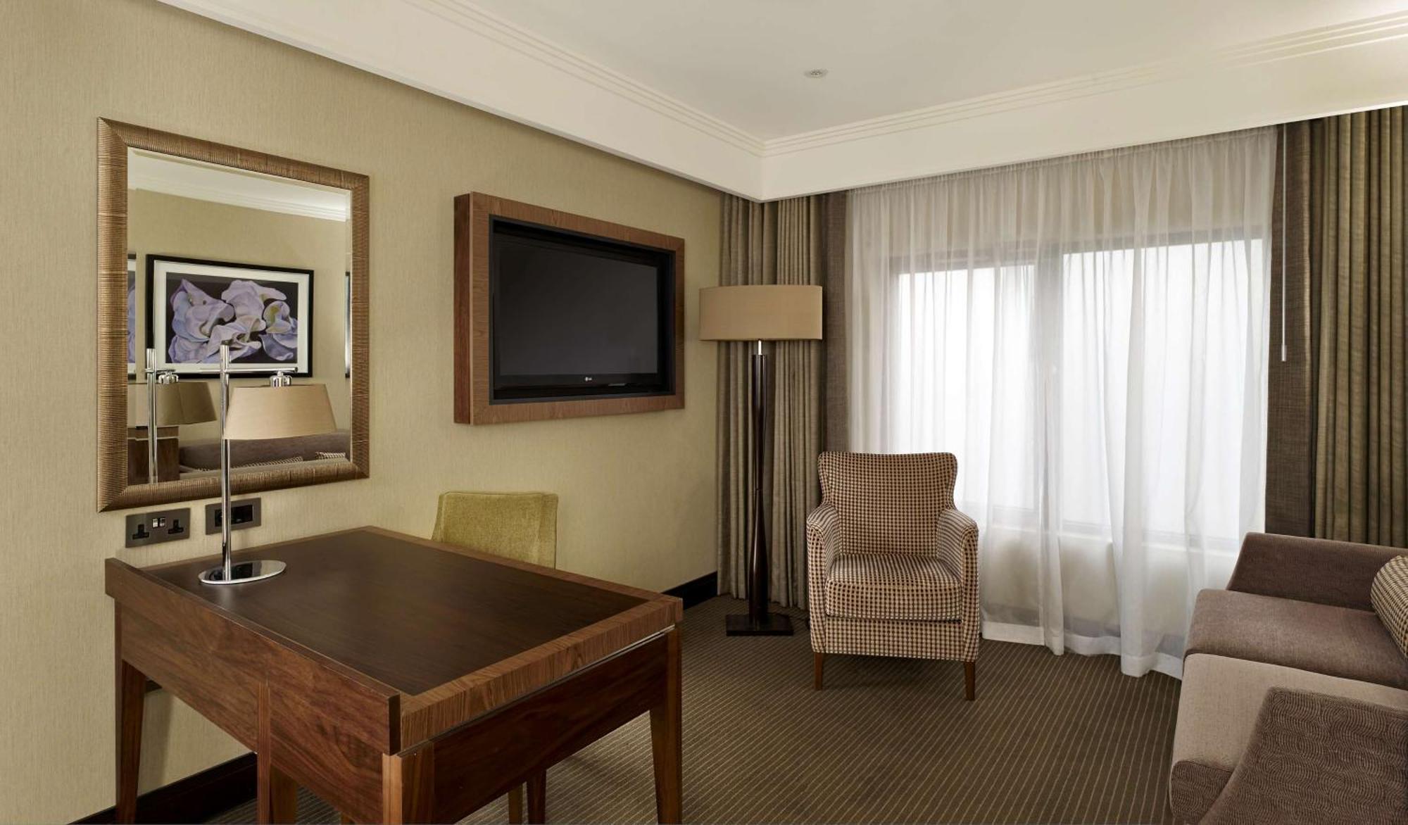 Doubletree By Hilton Victoria Hotel
