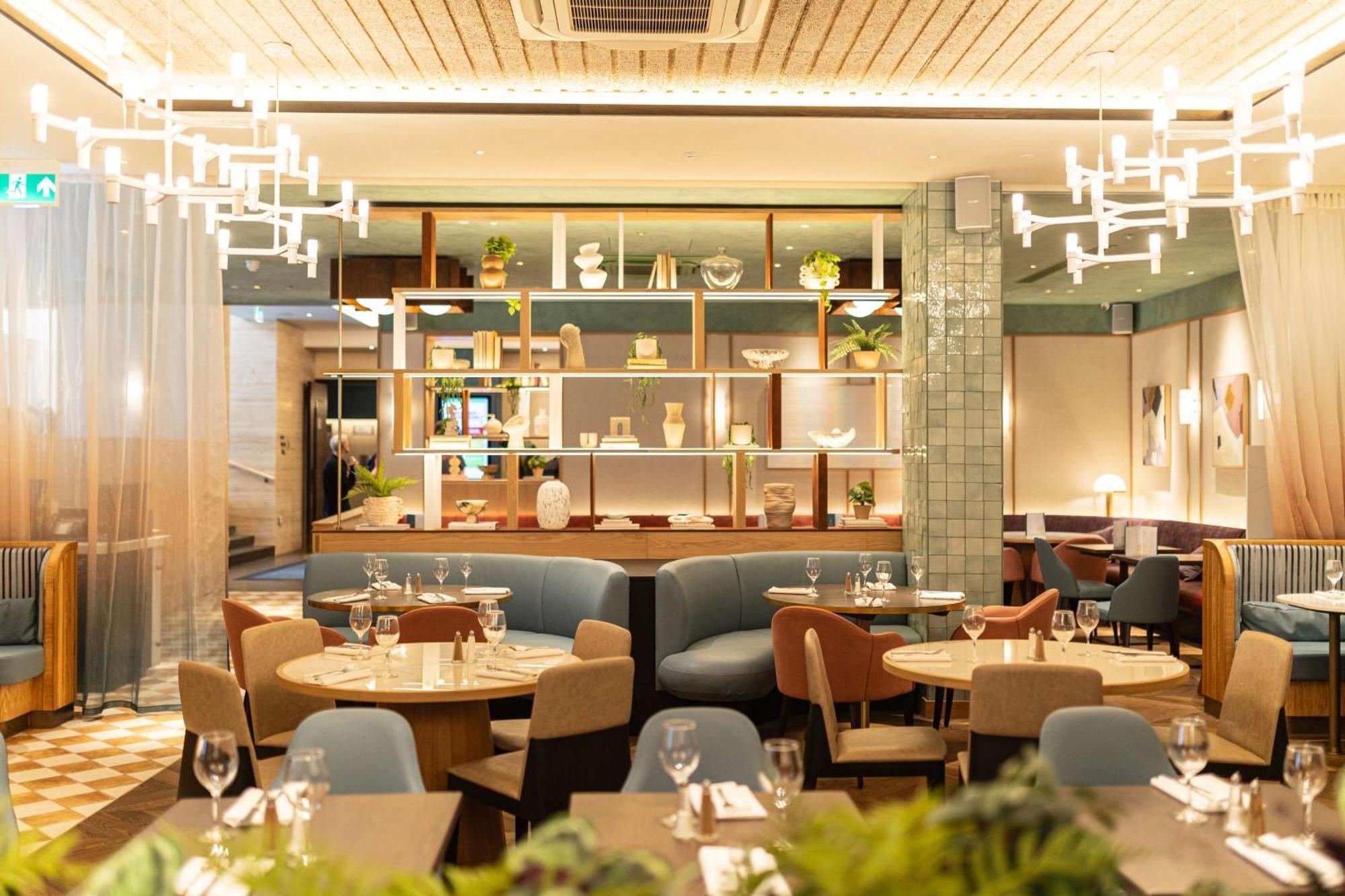 Doubletree By Hilton Victoria Hotel London