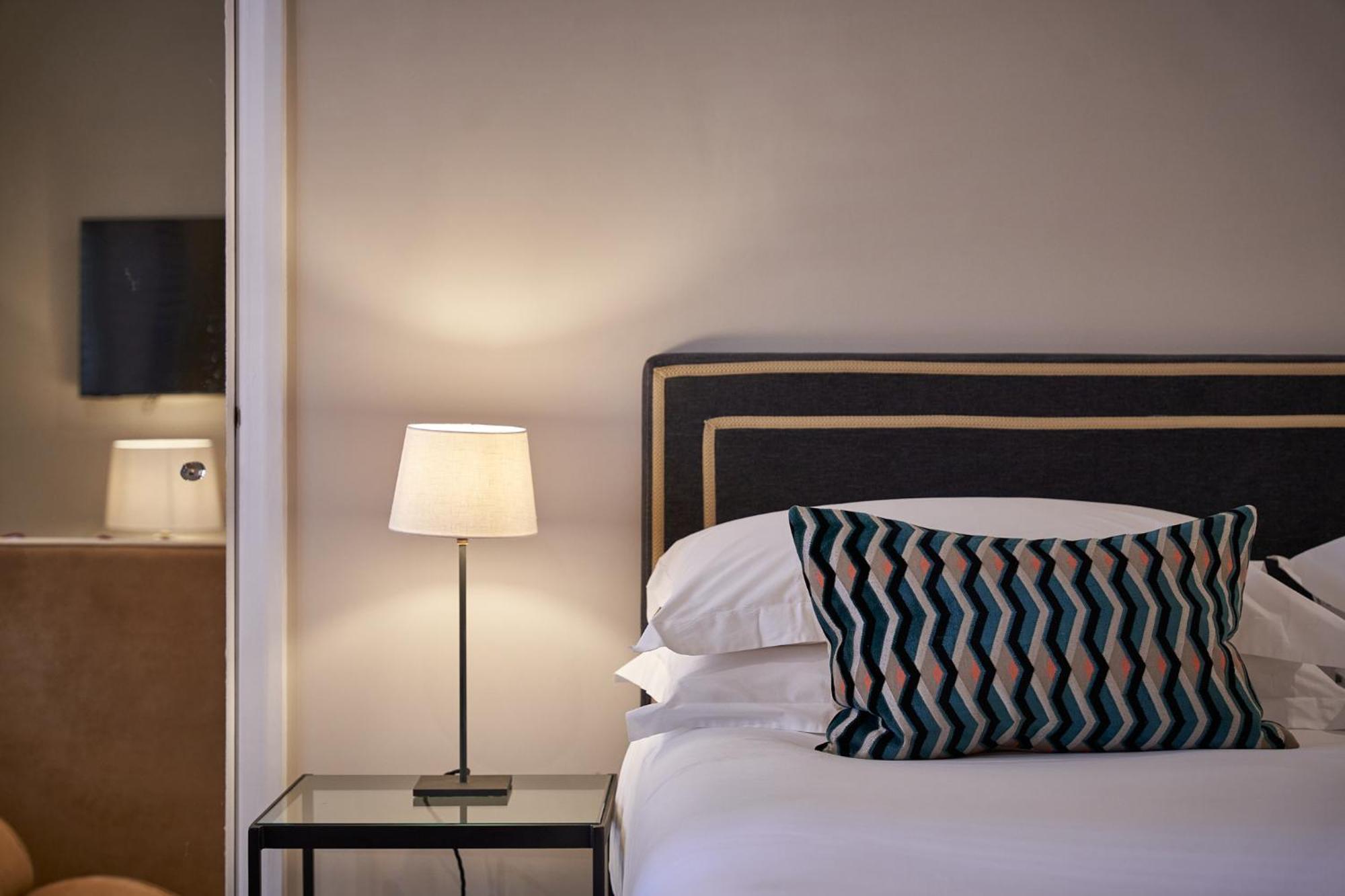 The Capital Hotel, & Townhouse Hotel Londen