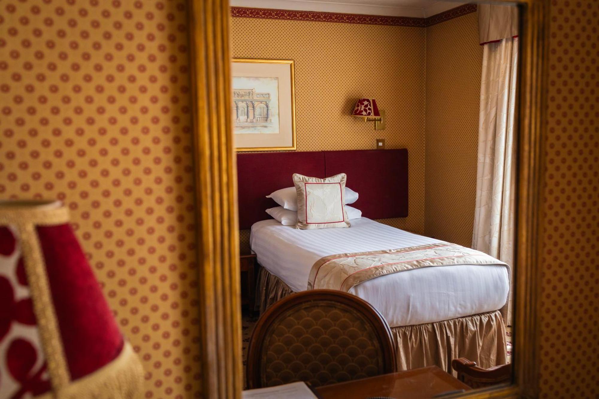 Hotel London alojamiento Hotel 3*