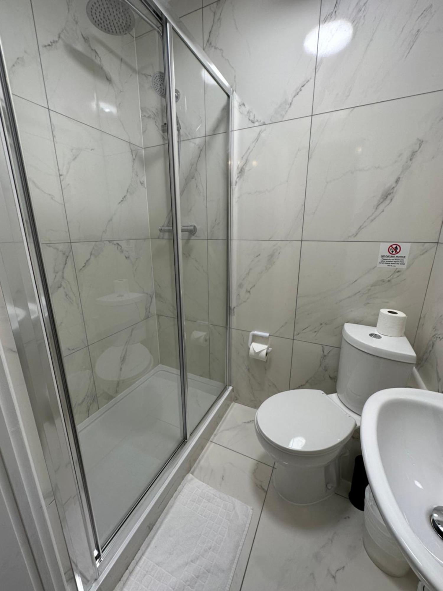 Hotel Tudor Court London