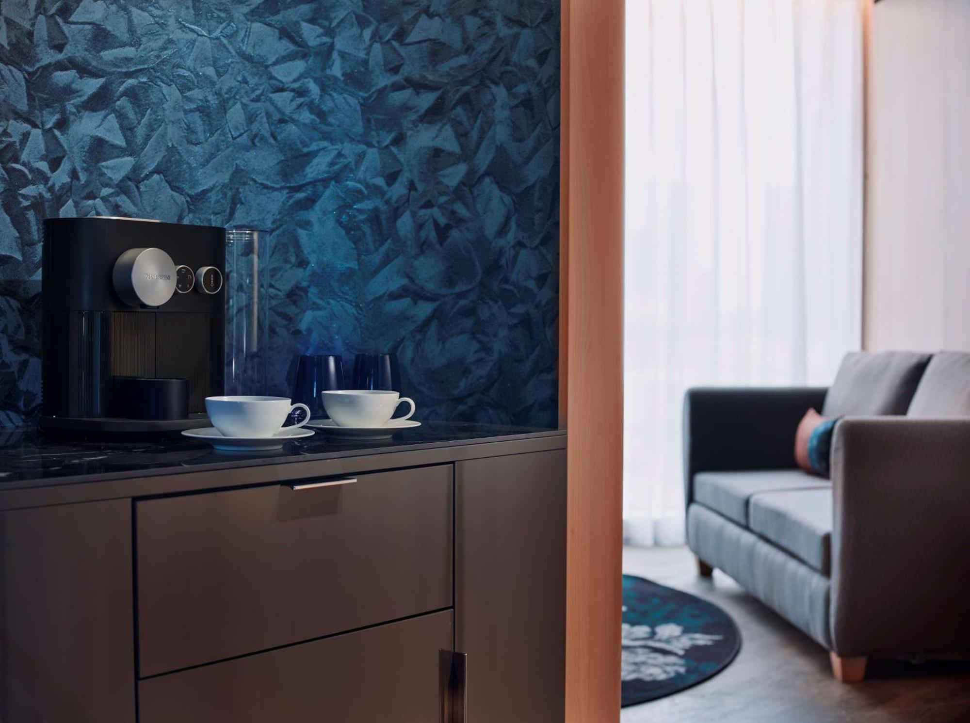 The Westminster London, Curio Collection By Hilton London
