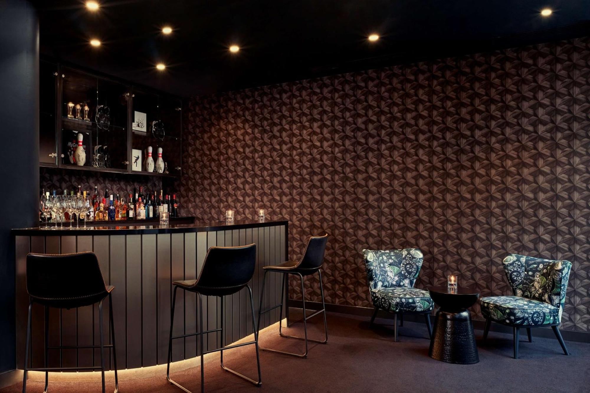The Westminster London, Curio Collection By Hilton 4* London
