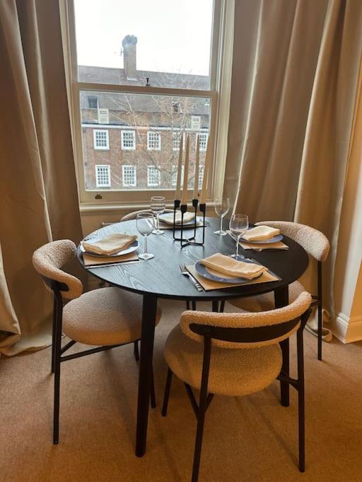Apartment 2 Bed Chic Vintage Flat At Bayswater *
