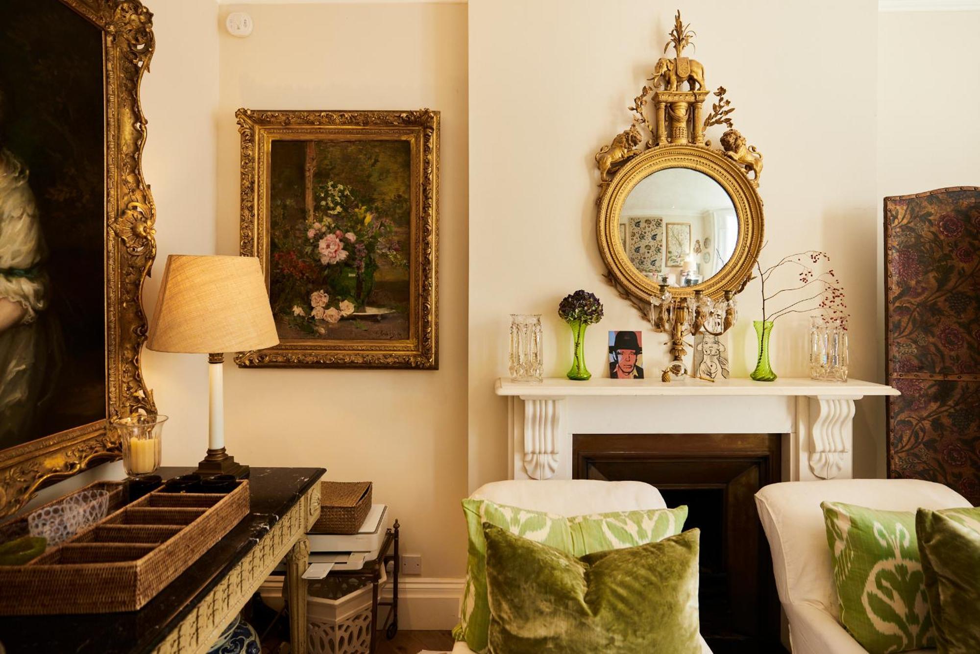 The Designers Kensington - Stylish 1bdr Flat London