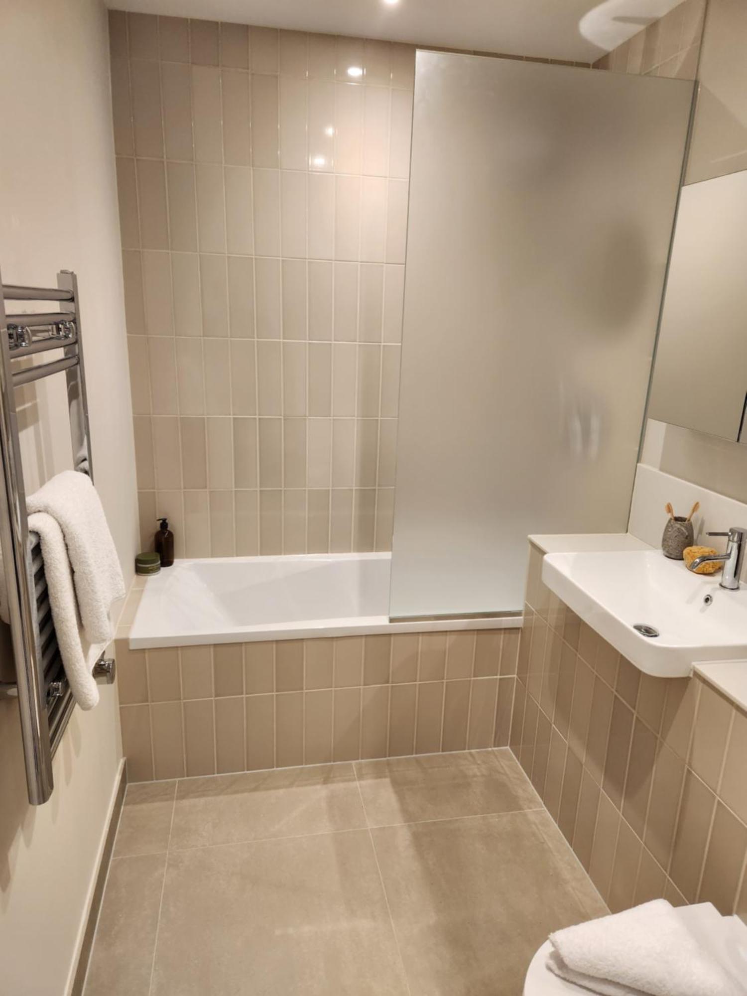 Kings Mews Elegance: City Sparrow's Premier 3-bedroom Residences Londen