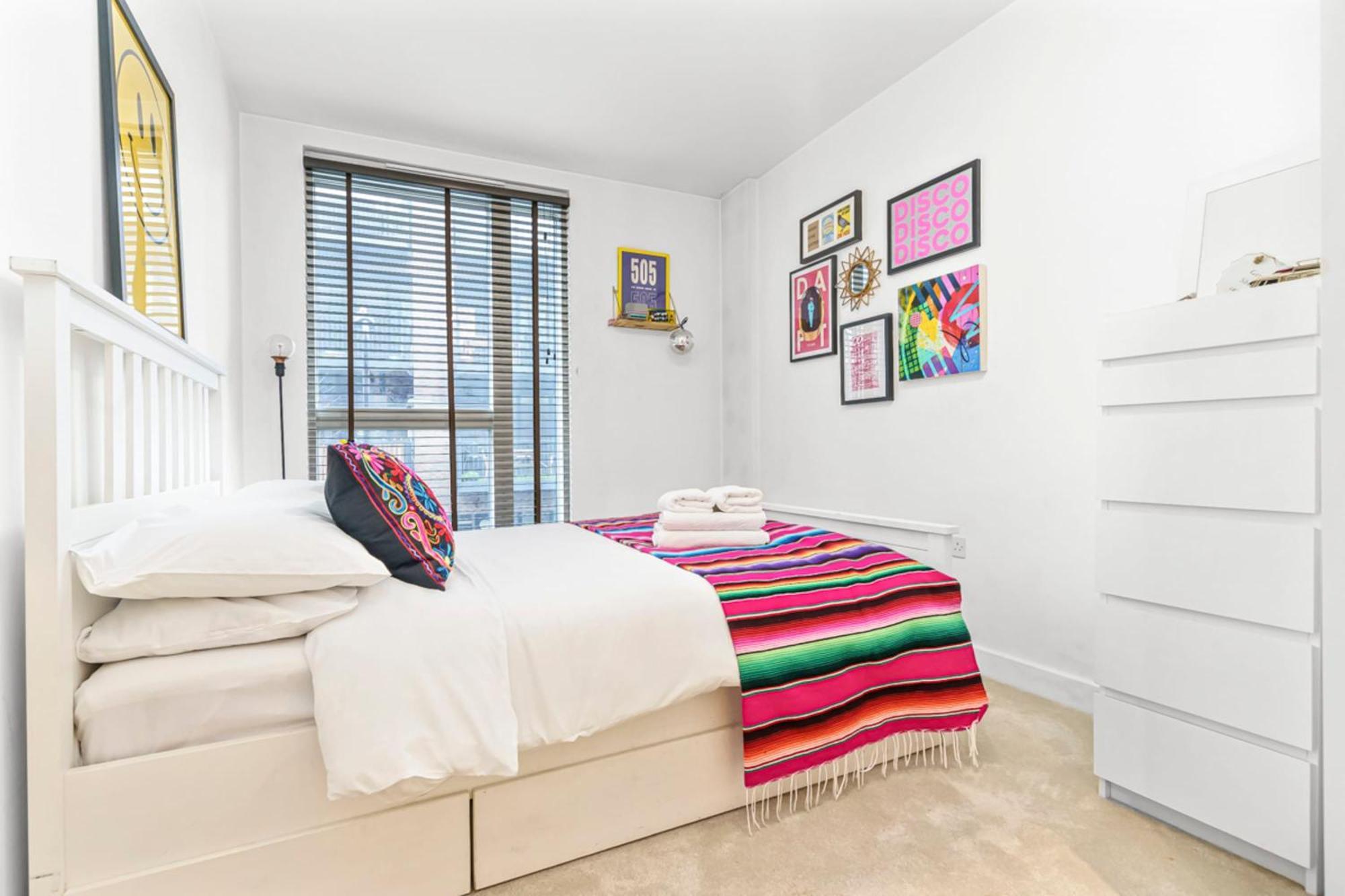 Chic Urban In Shoreditch 2 Bed 2 Bath London