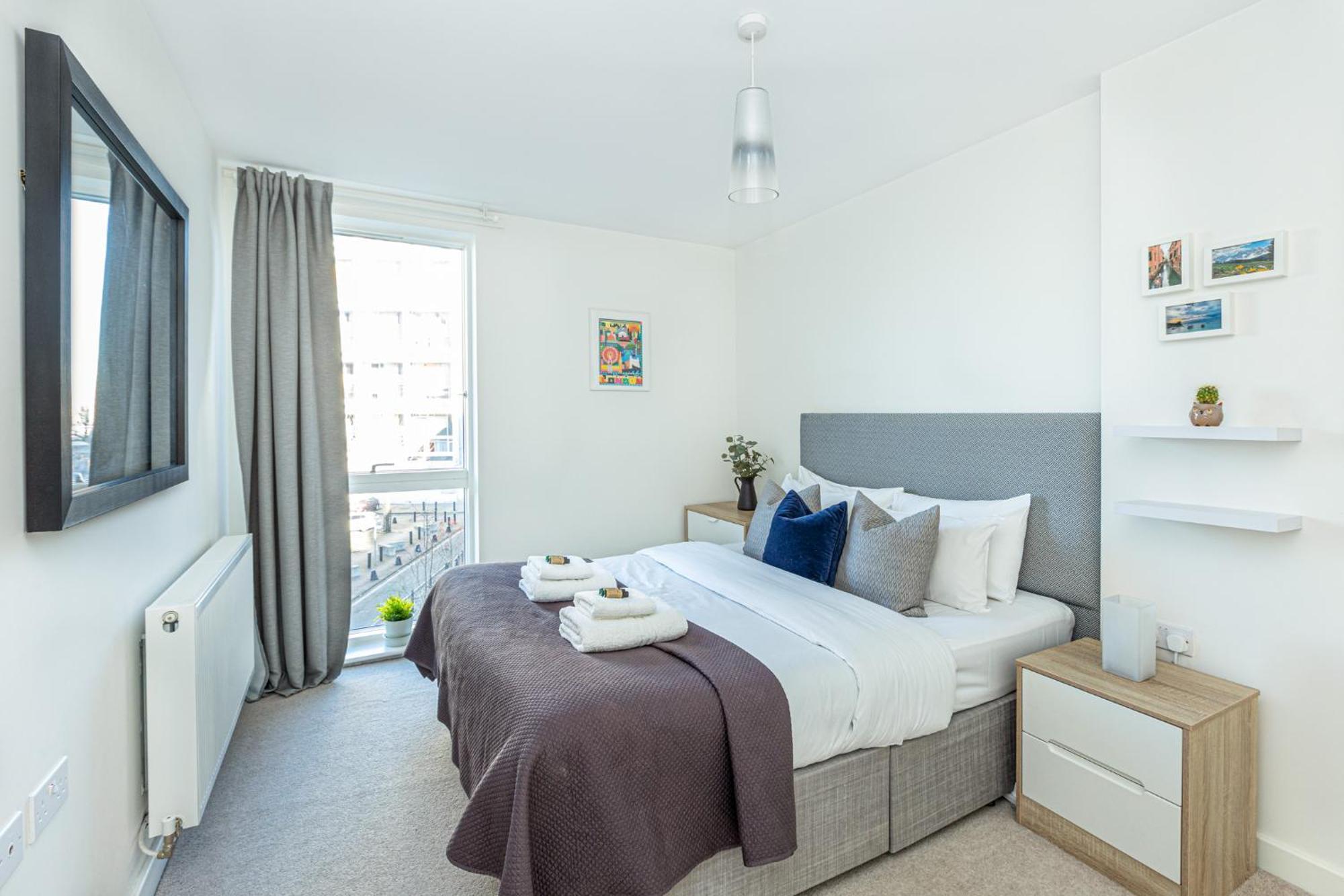 Modern New 2br Flat Wbalcony In Peaceful Brixton Apartment *
