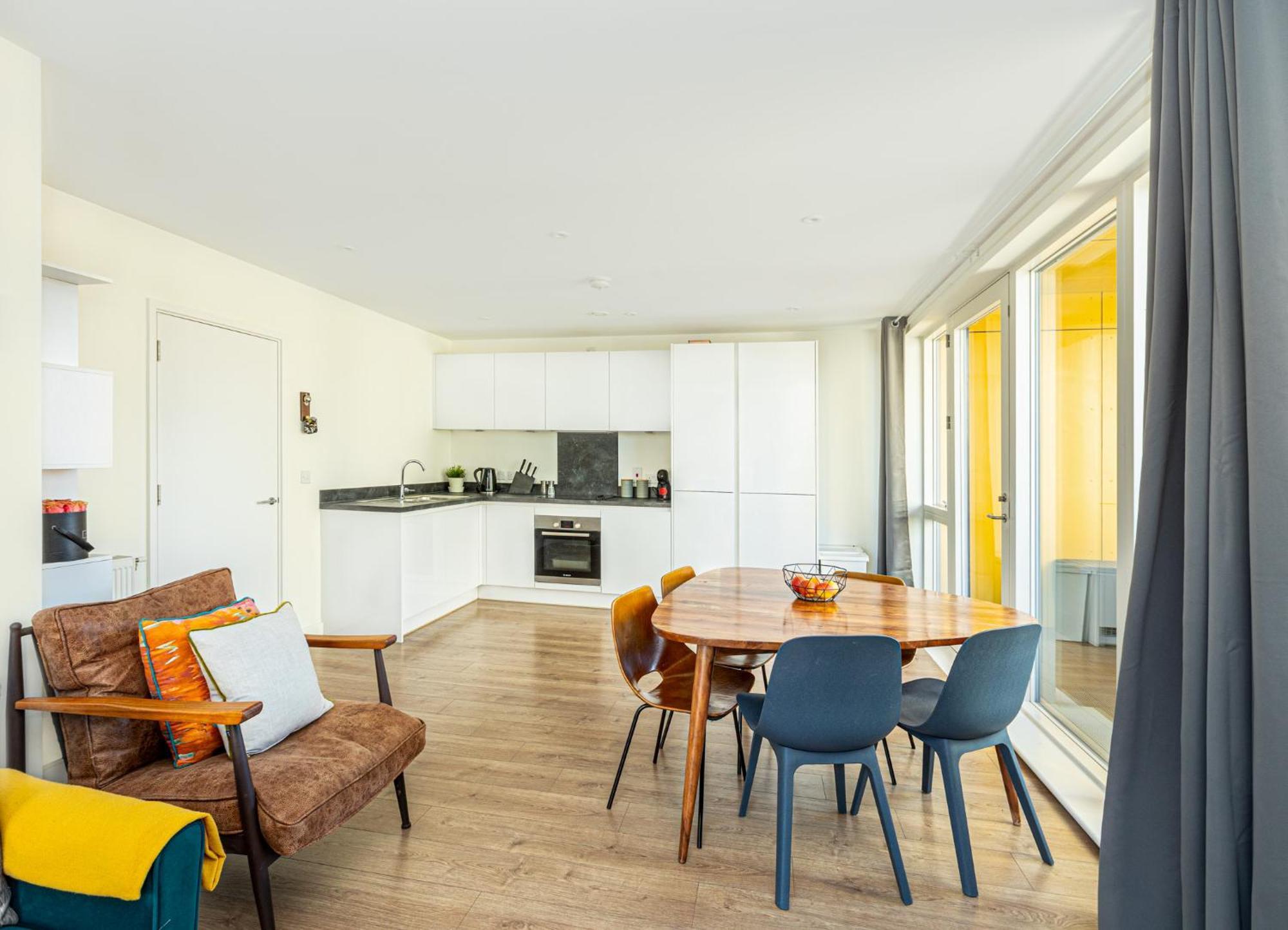 Apartment Modern New 2br Flat Wbalcony In Peaceful Brixton