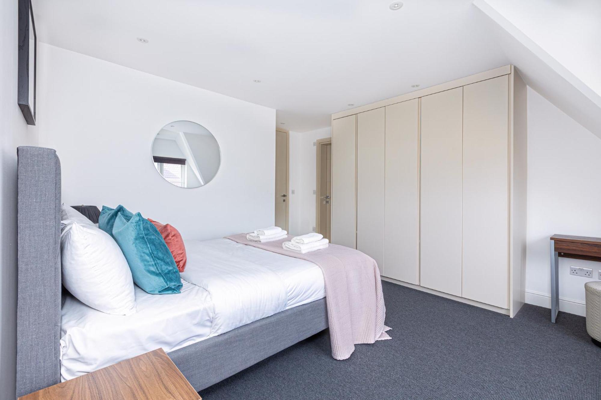 Luxury Harley Street Apartment *