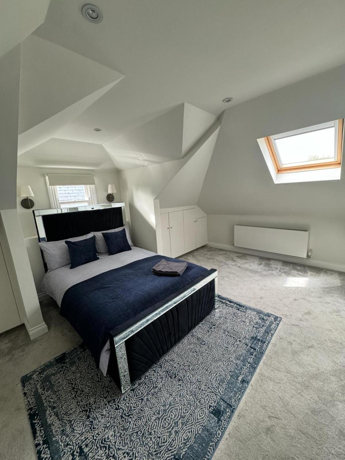 Stunning Flat In Chiswick Apartment *