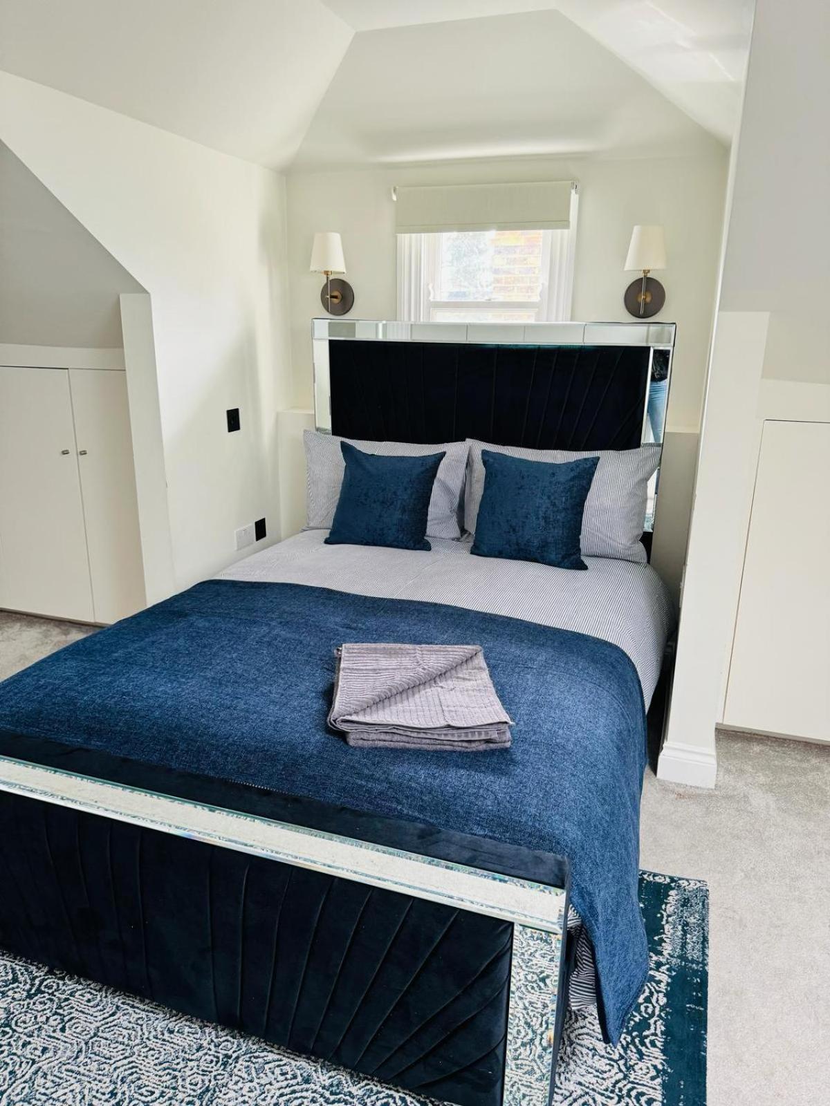Stunning Flat In Chiswick London