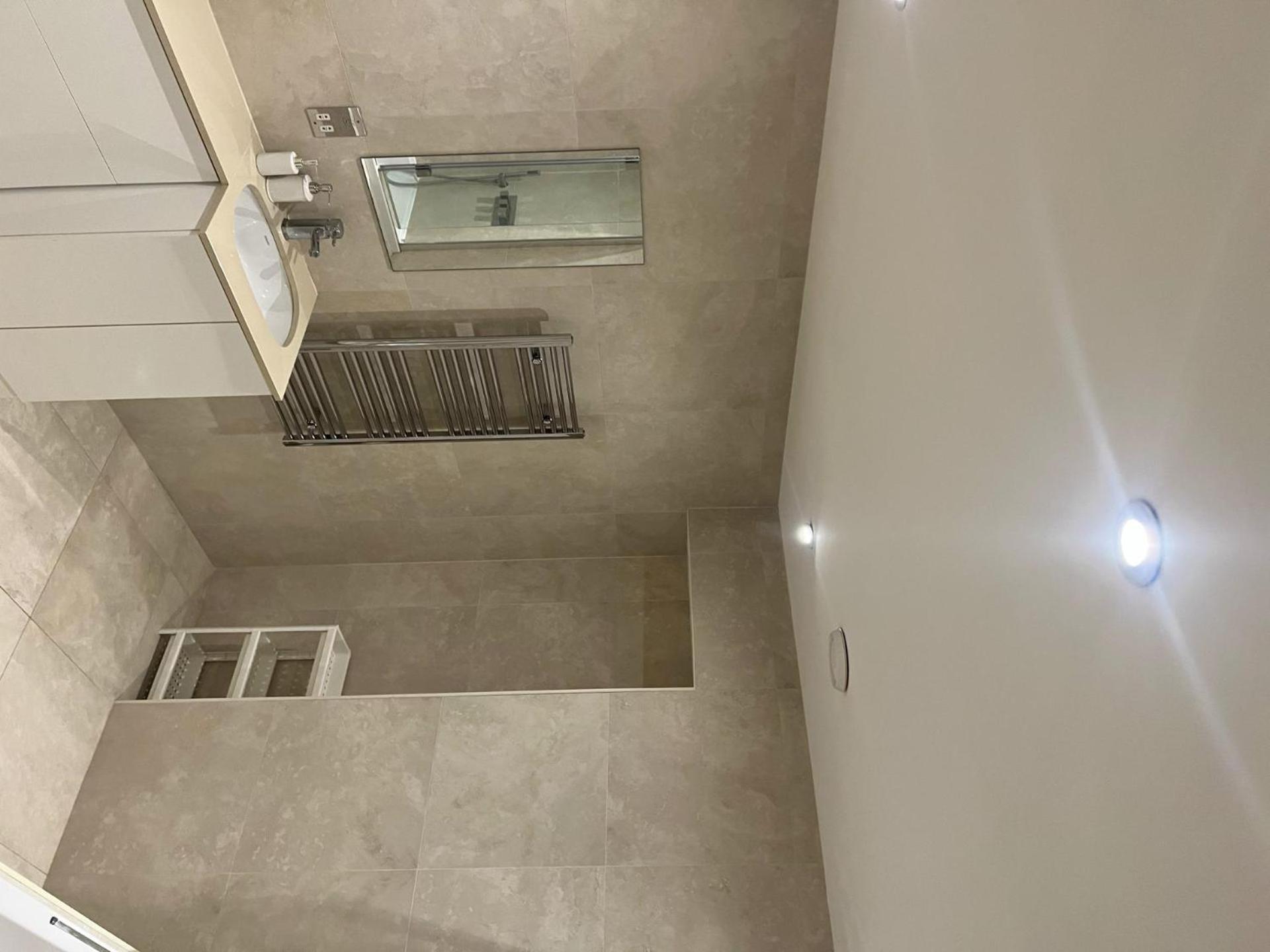Beautiful 2-bed In London