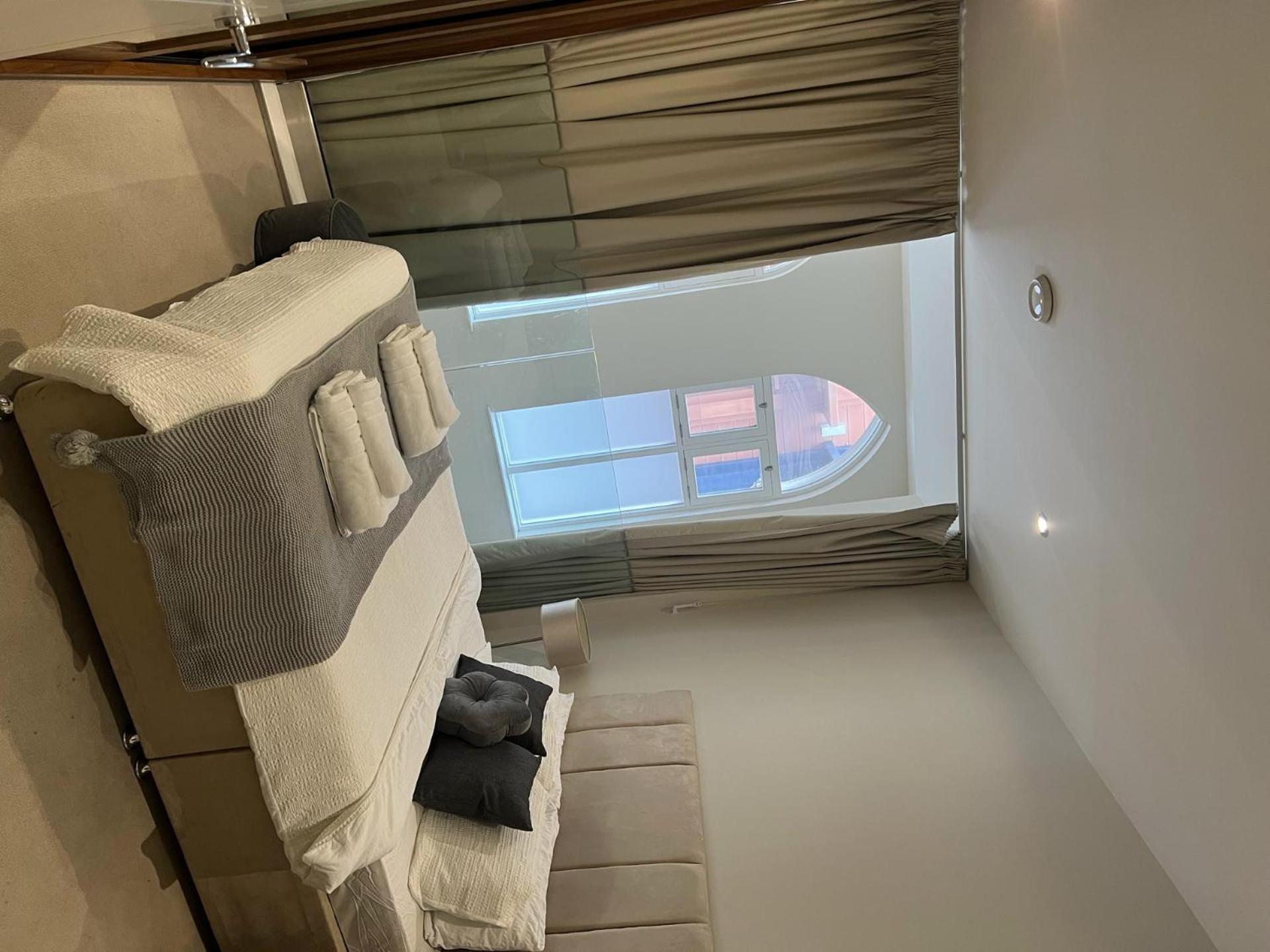 Apartment Beautiful 2-bed In *