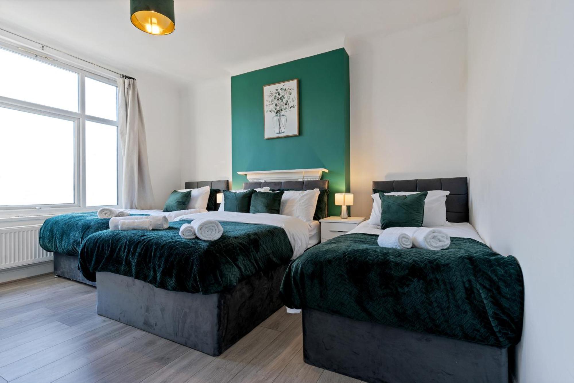 Appartement Stylish 2 Bed Near *