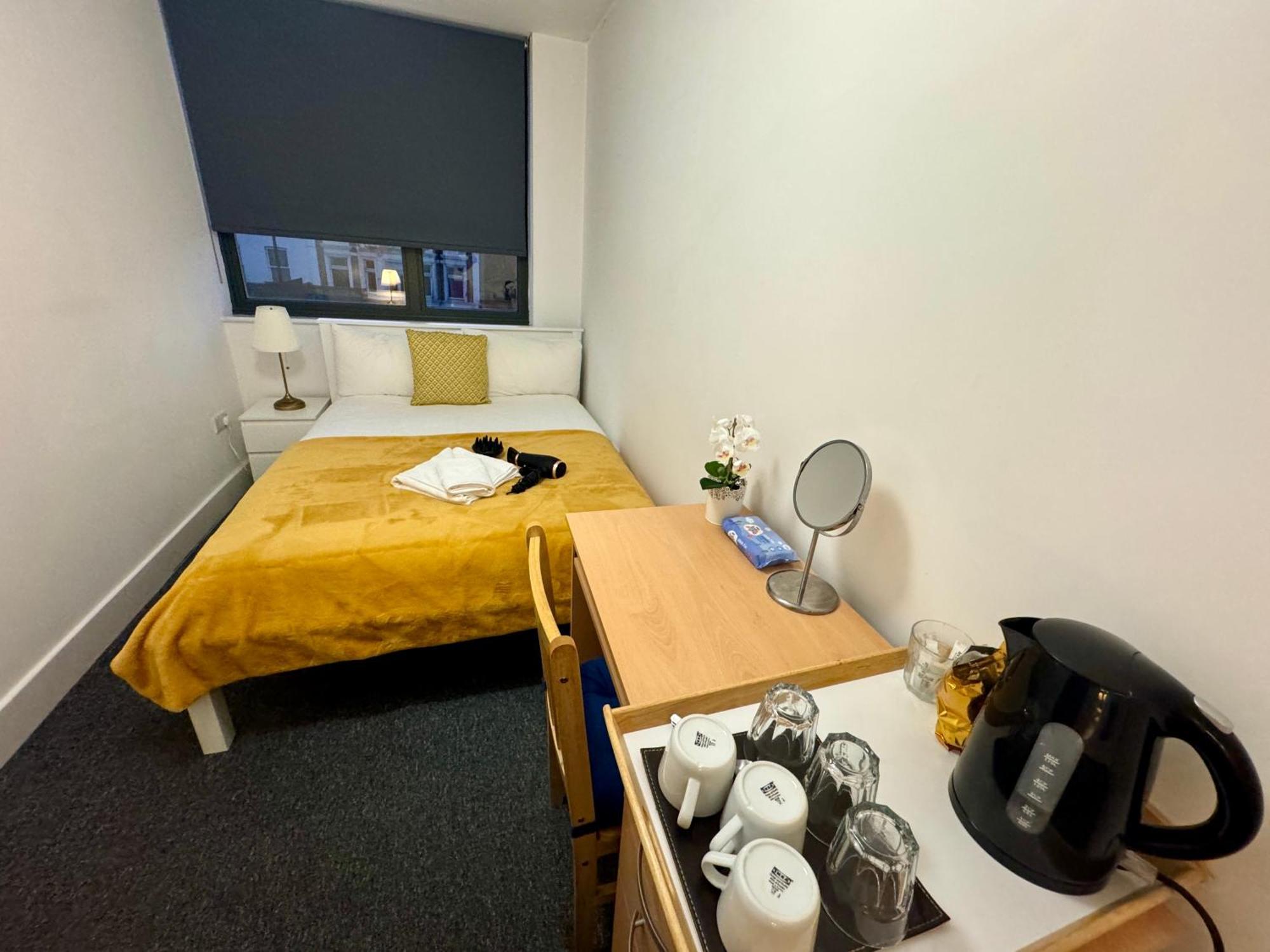Habitación en casa particular Cosmopolitan Comfort Private Bedrooms In Euston 106 *